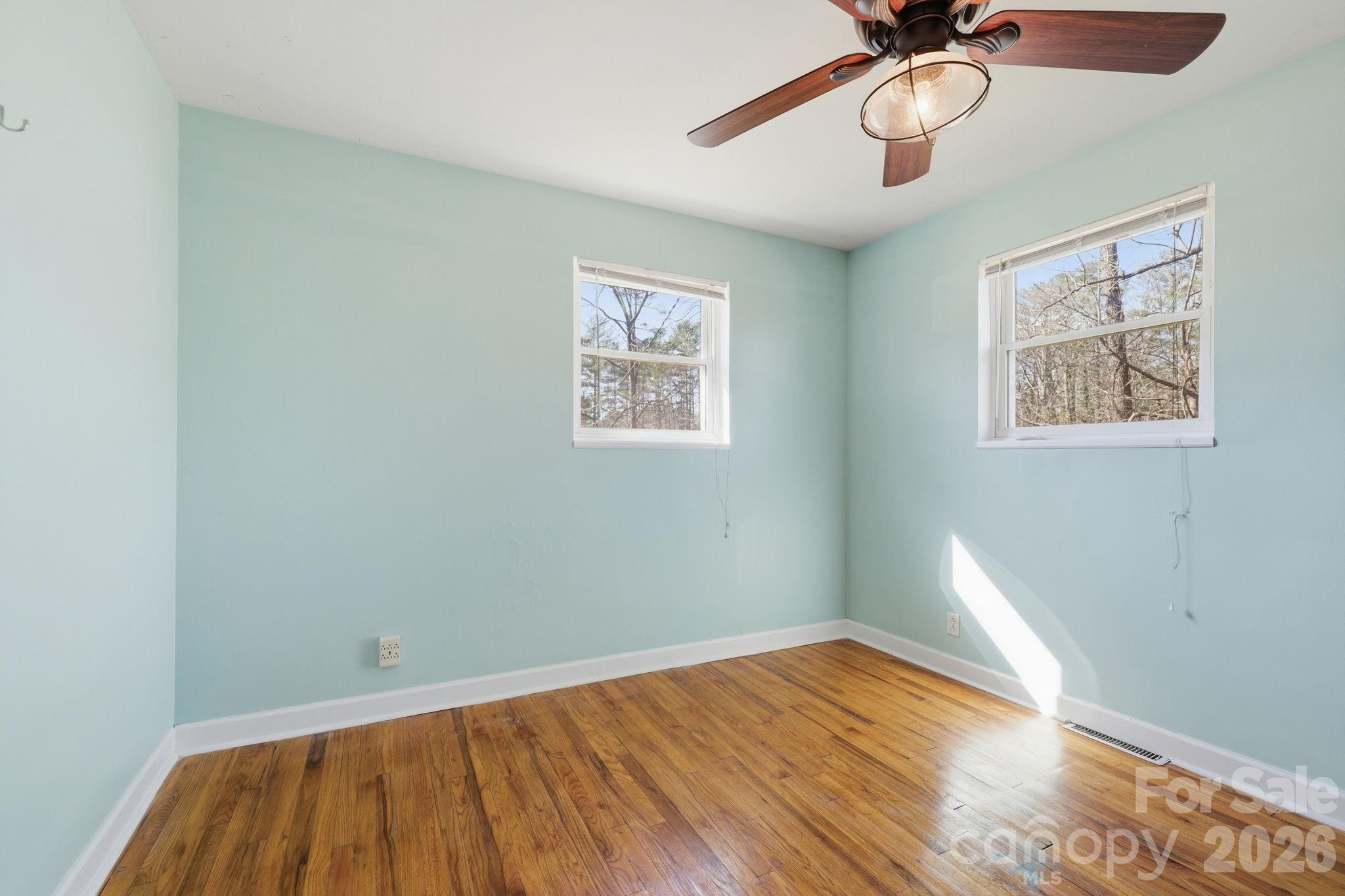 68 Lisam Way — Etowah