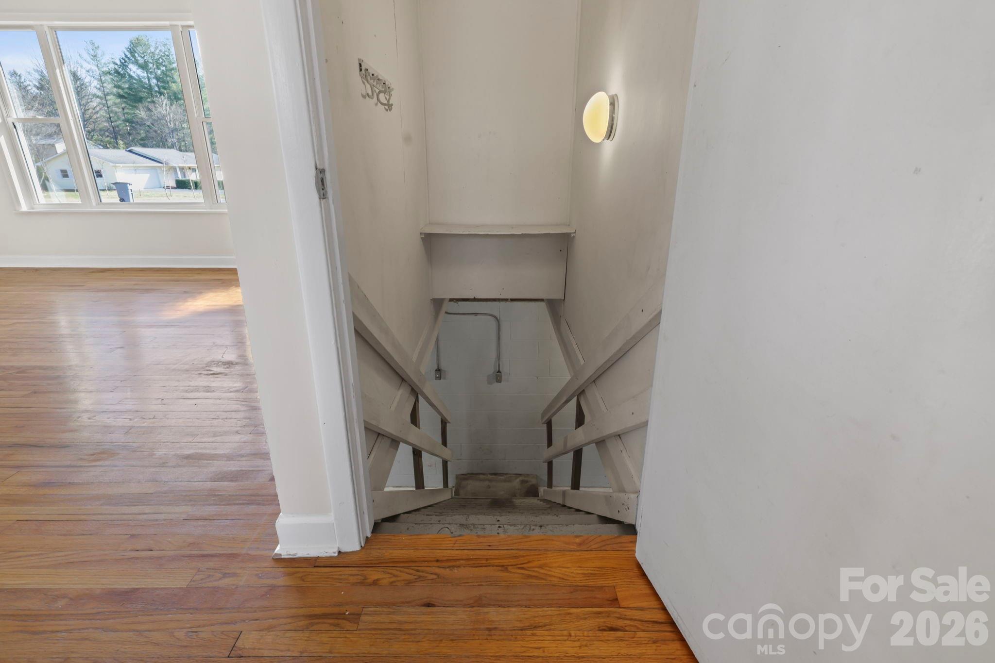 68 Lisam Way — Etowah
