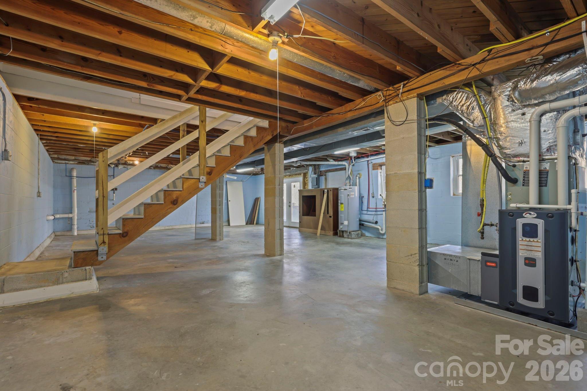 68 Lisam Way — Etowah