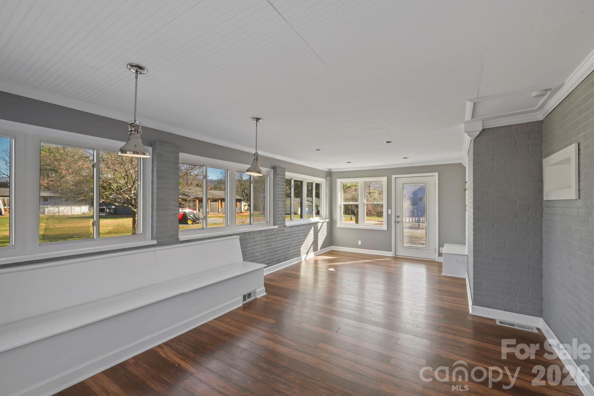 68 Lisam Way — Etowah