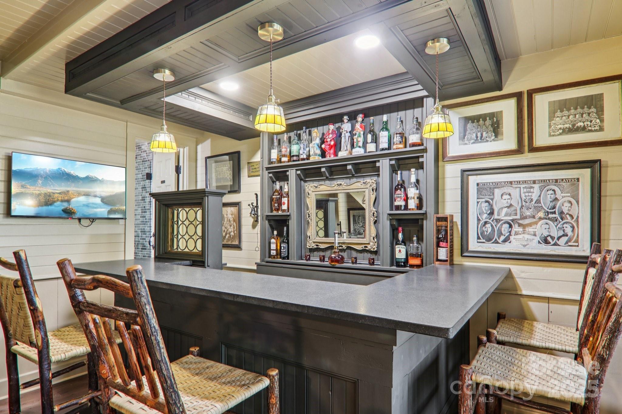 408 & 586 Little Elbow Mountain Road — Lake Toxaway