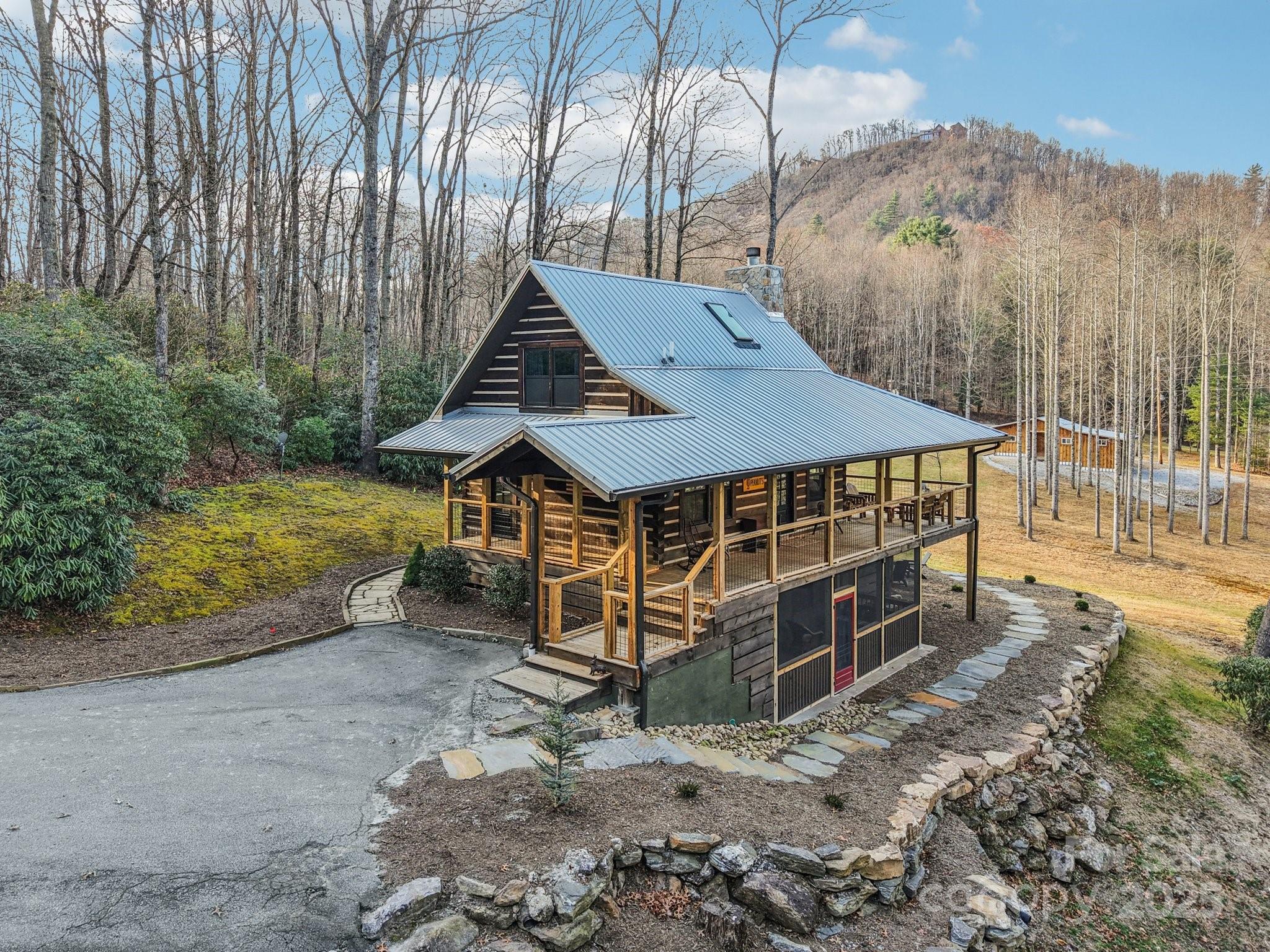 408 & 586 Little Elbow Mountain Road — Lake Toxaway