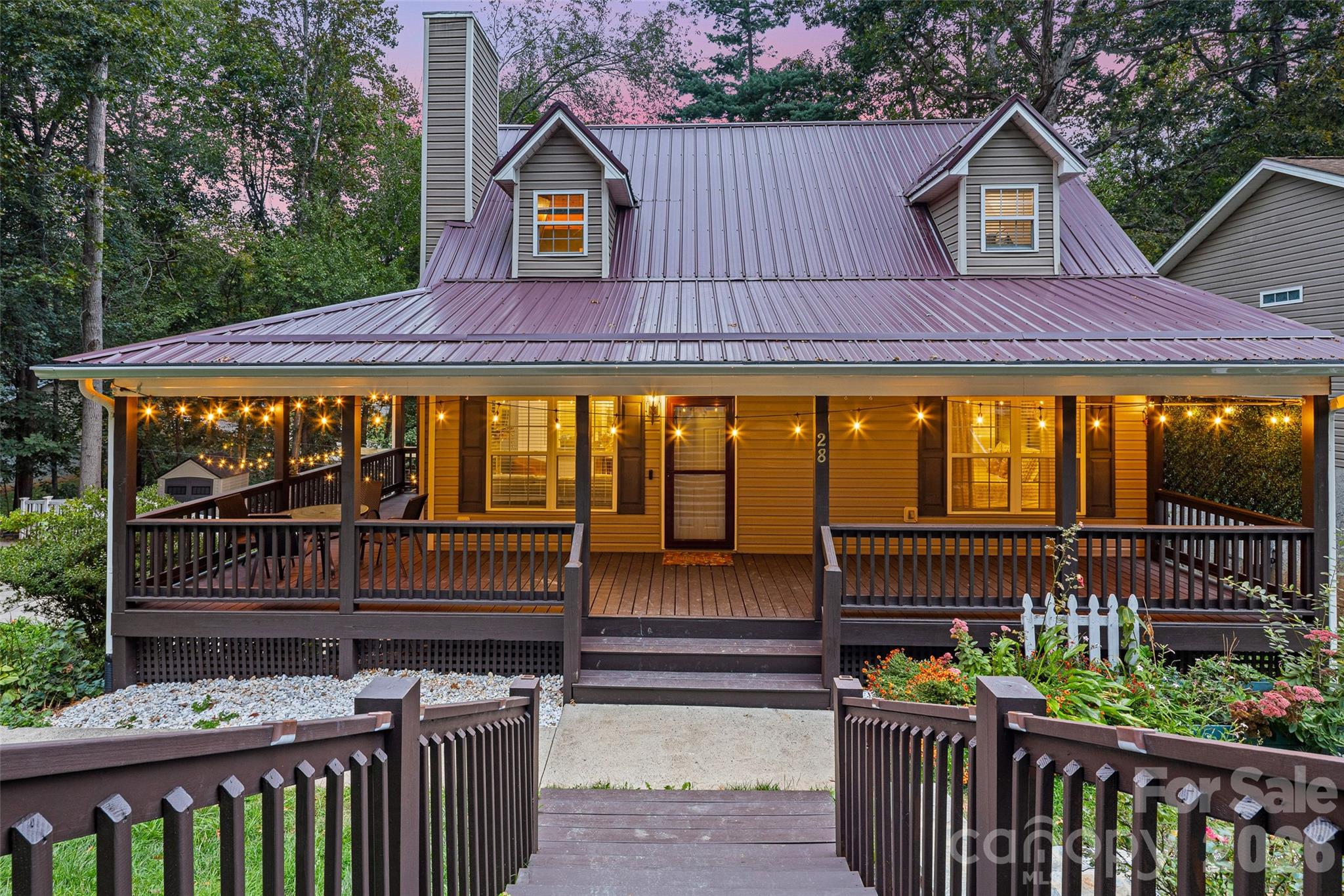 28 Grove Garden Avenue — Candler
