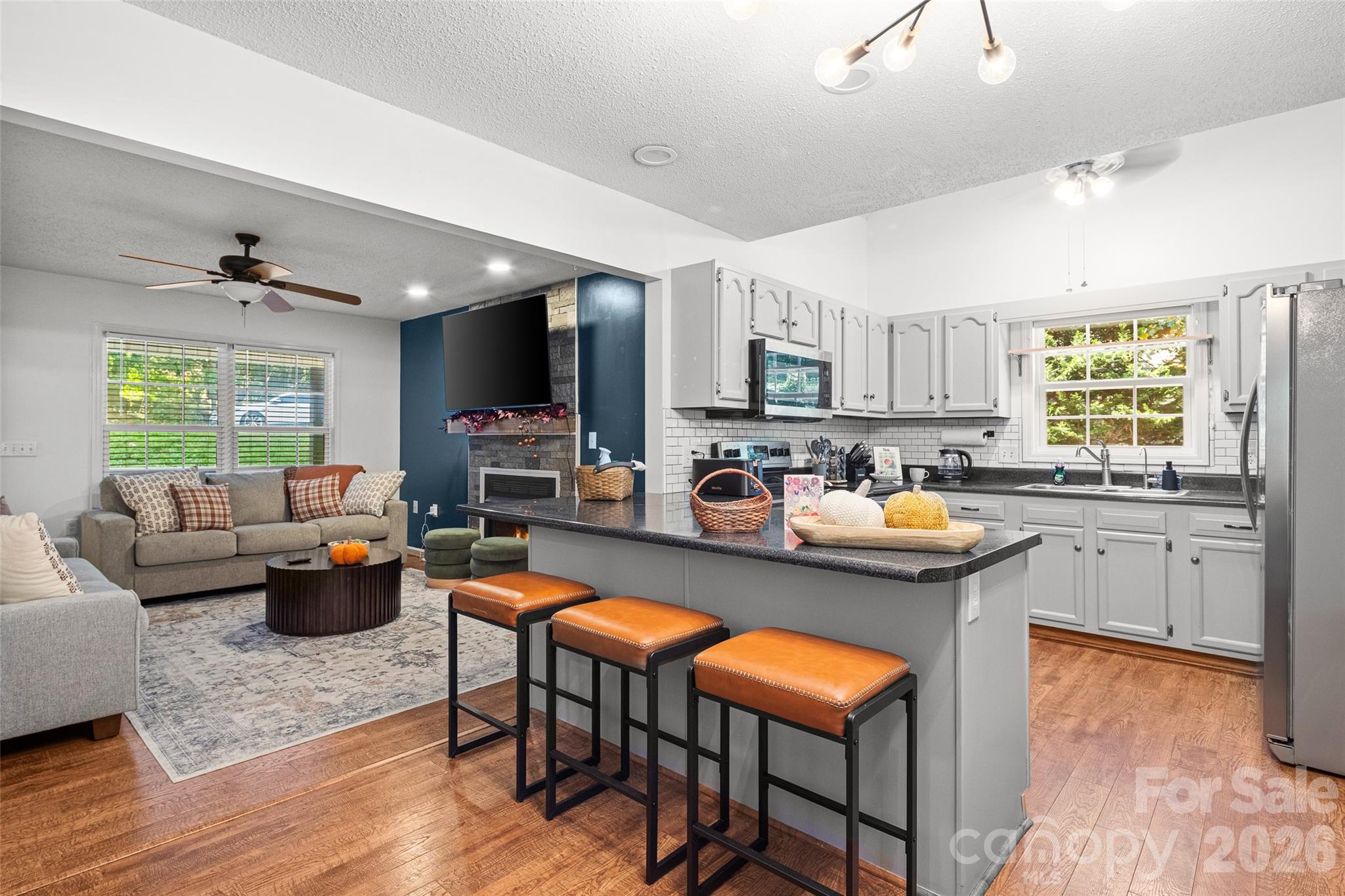 28 Grove Garden Avenue — Candler