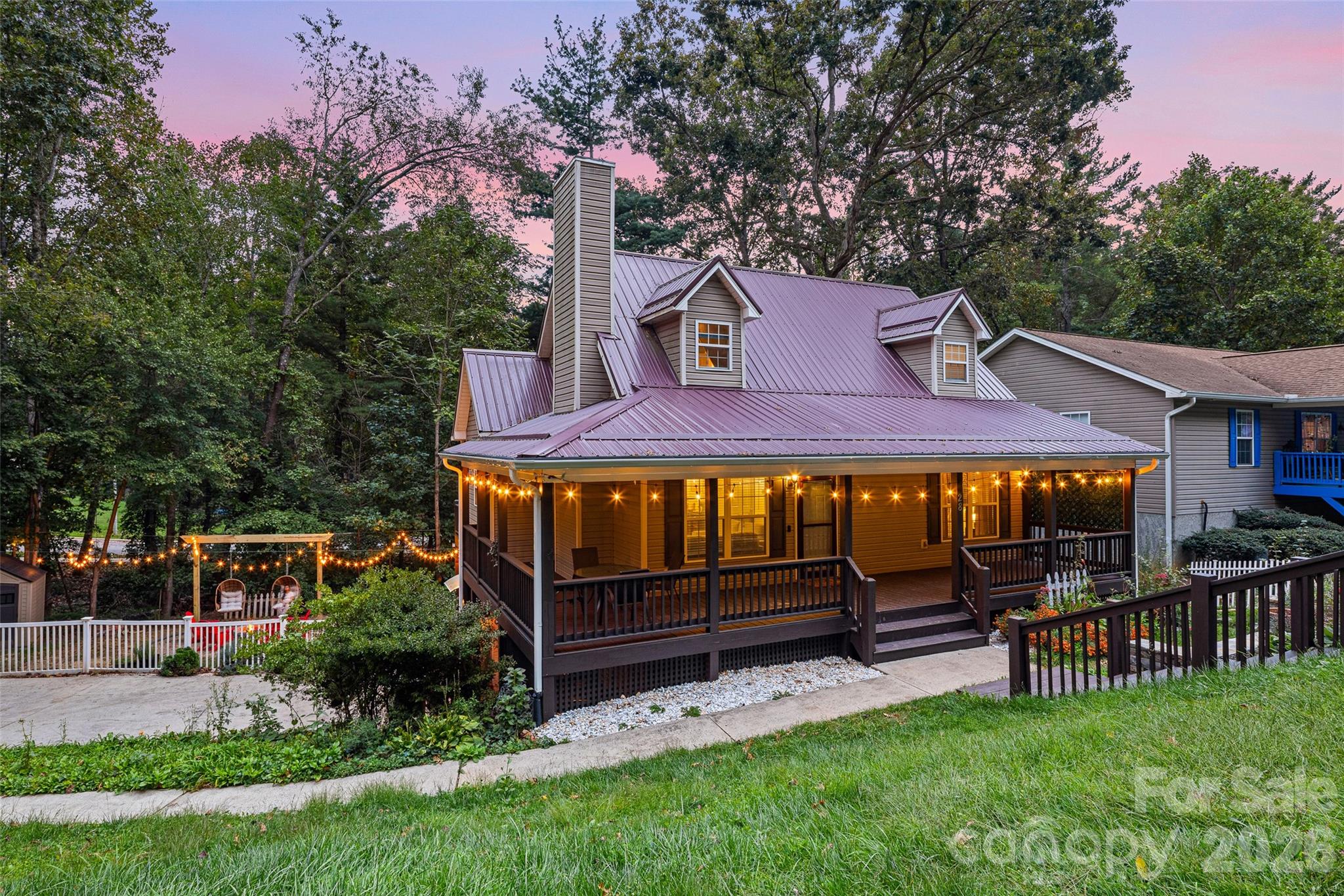 28 Grove Garden Avenue — Candler