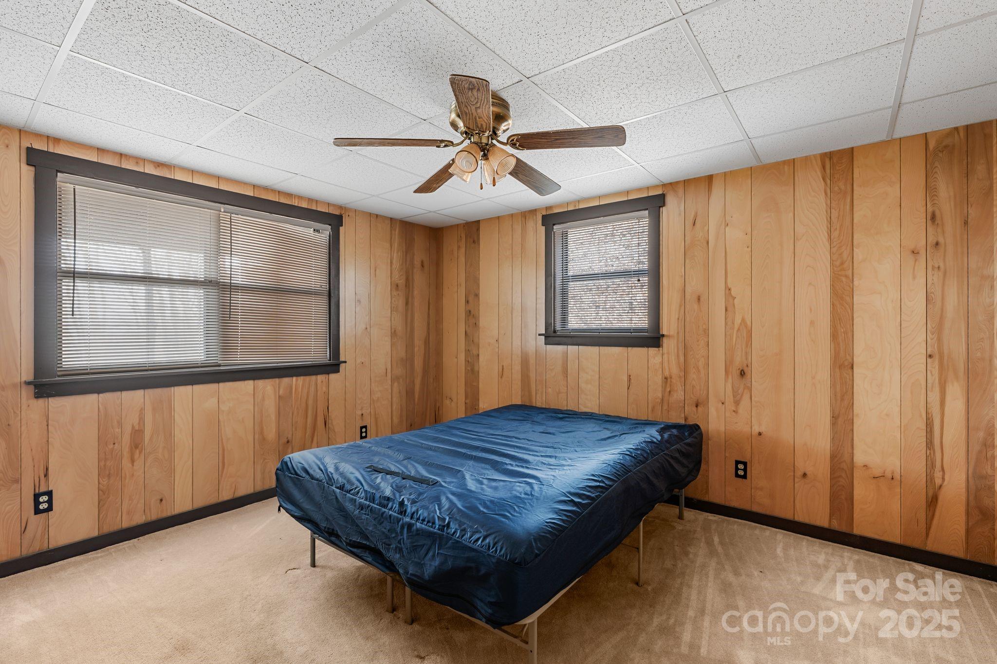 2650 Secluded Valley Road — Marshall