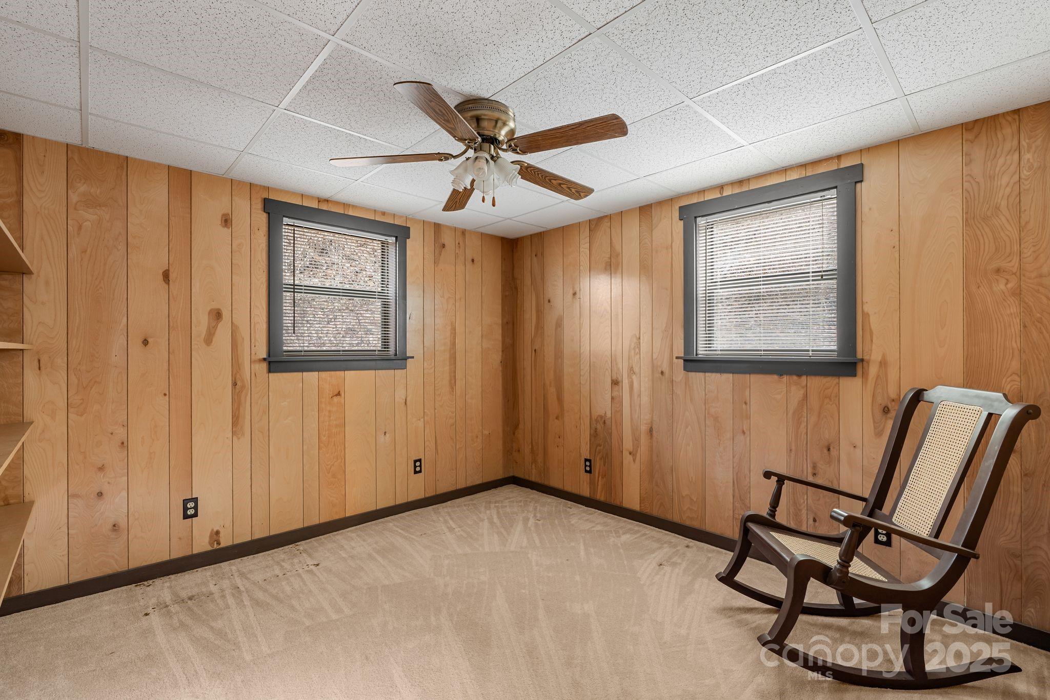 2650 Secluded Valley Road — Marshall