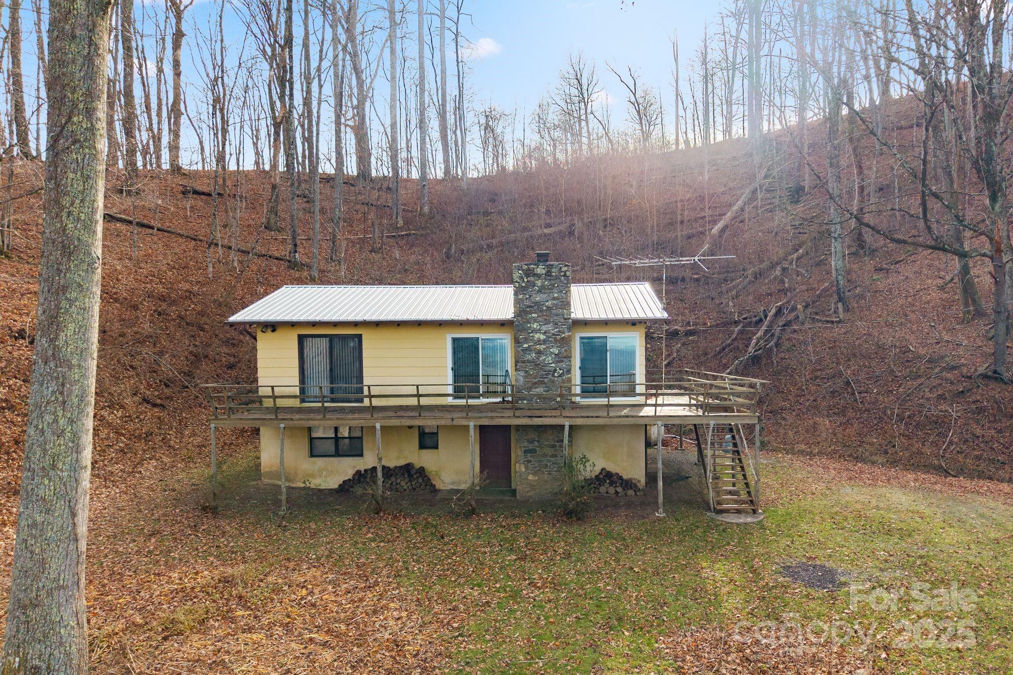 2650 Secluded Valley Road — Marshall