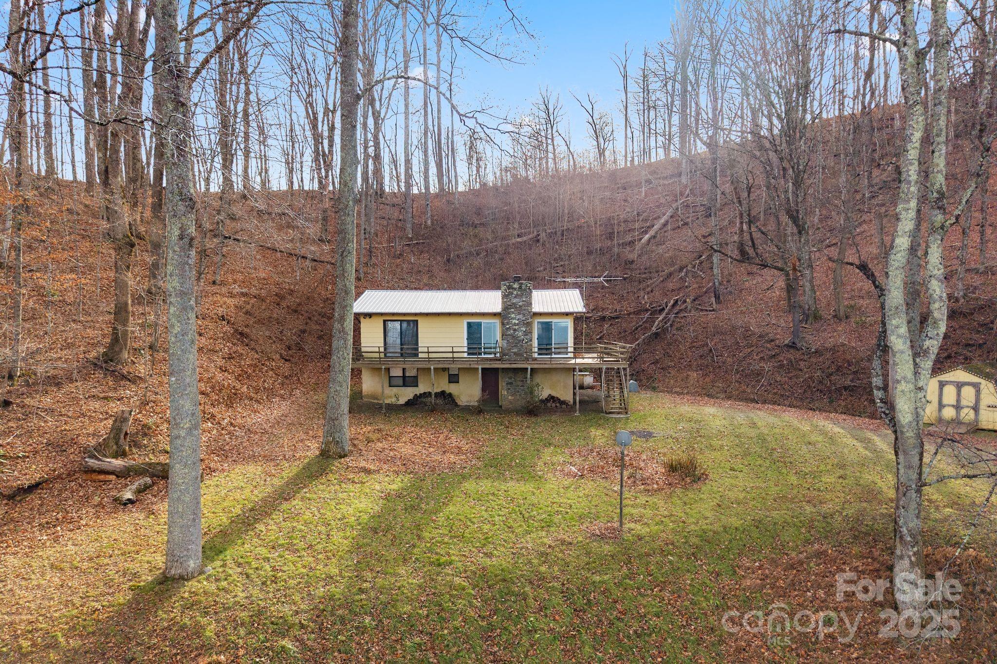 2650 Secluded Valley Road — Marshall