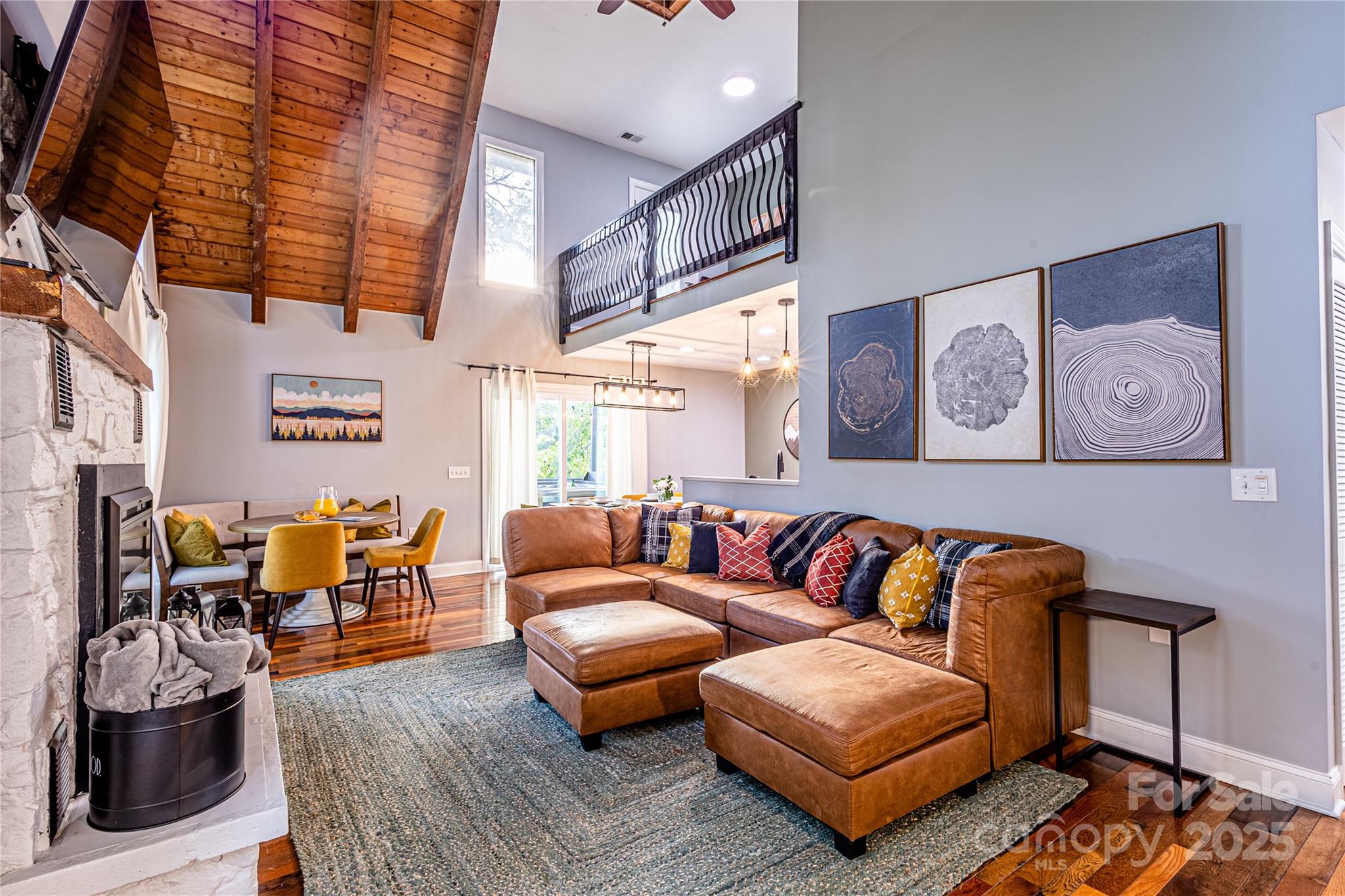 540 Toot Hollow Road — Bryson City