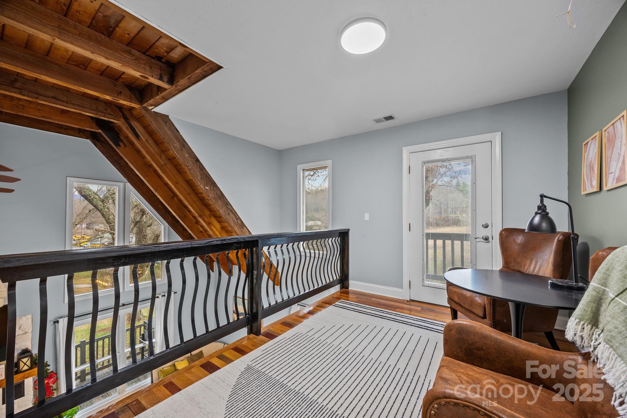 540 Toot Hollow Road — Bryson City