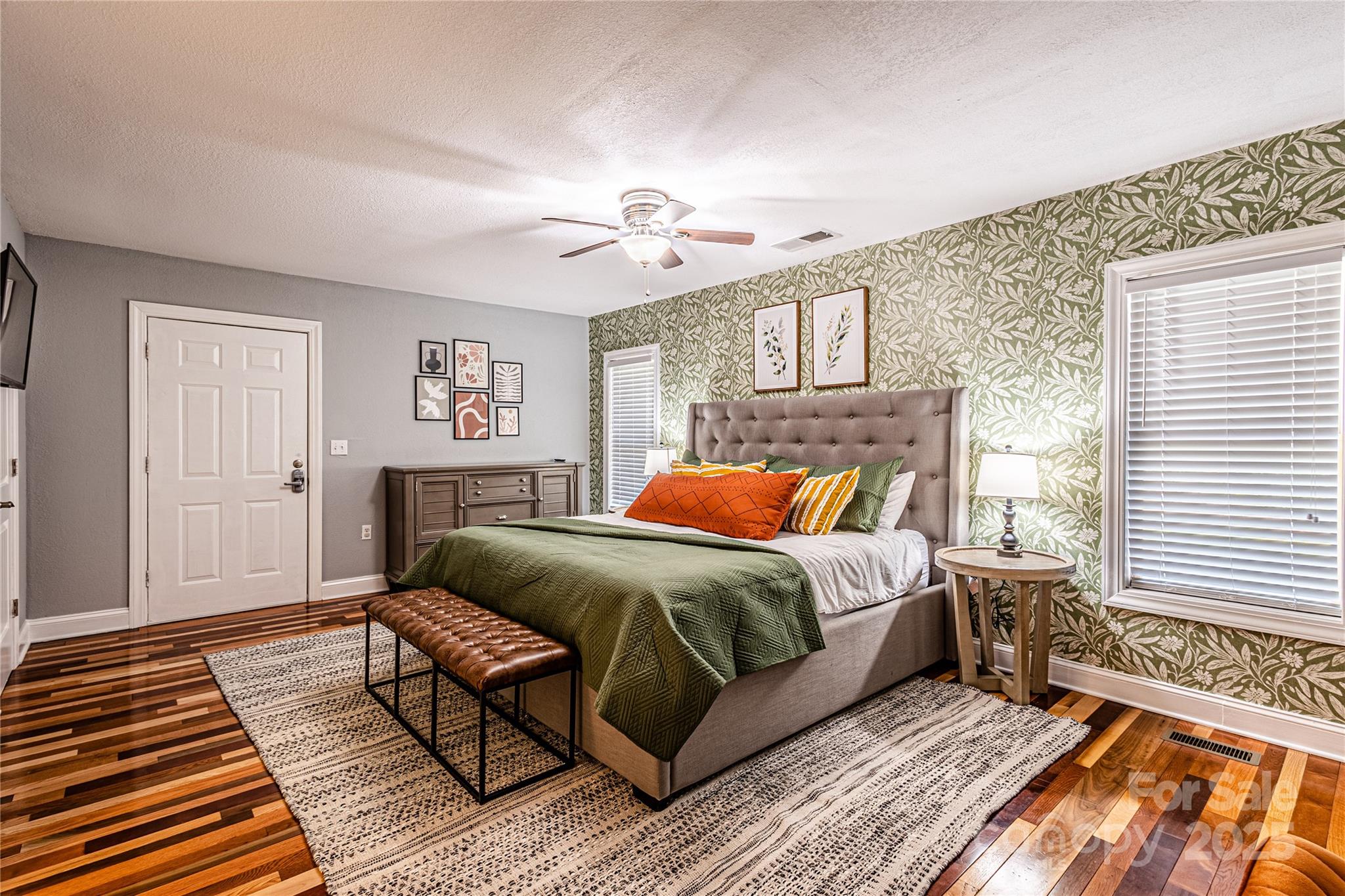 540 Toot Hollow Road — Bryson City