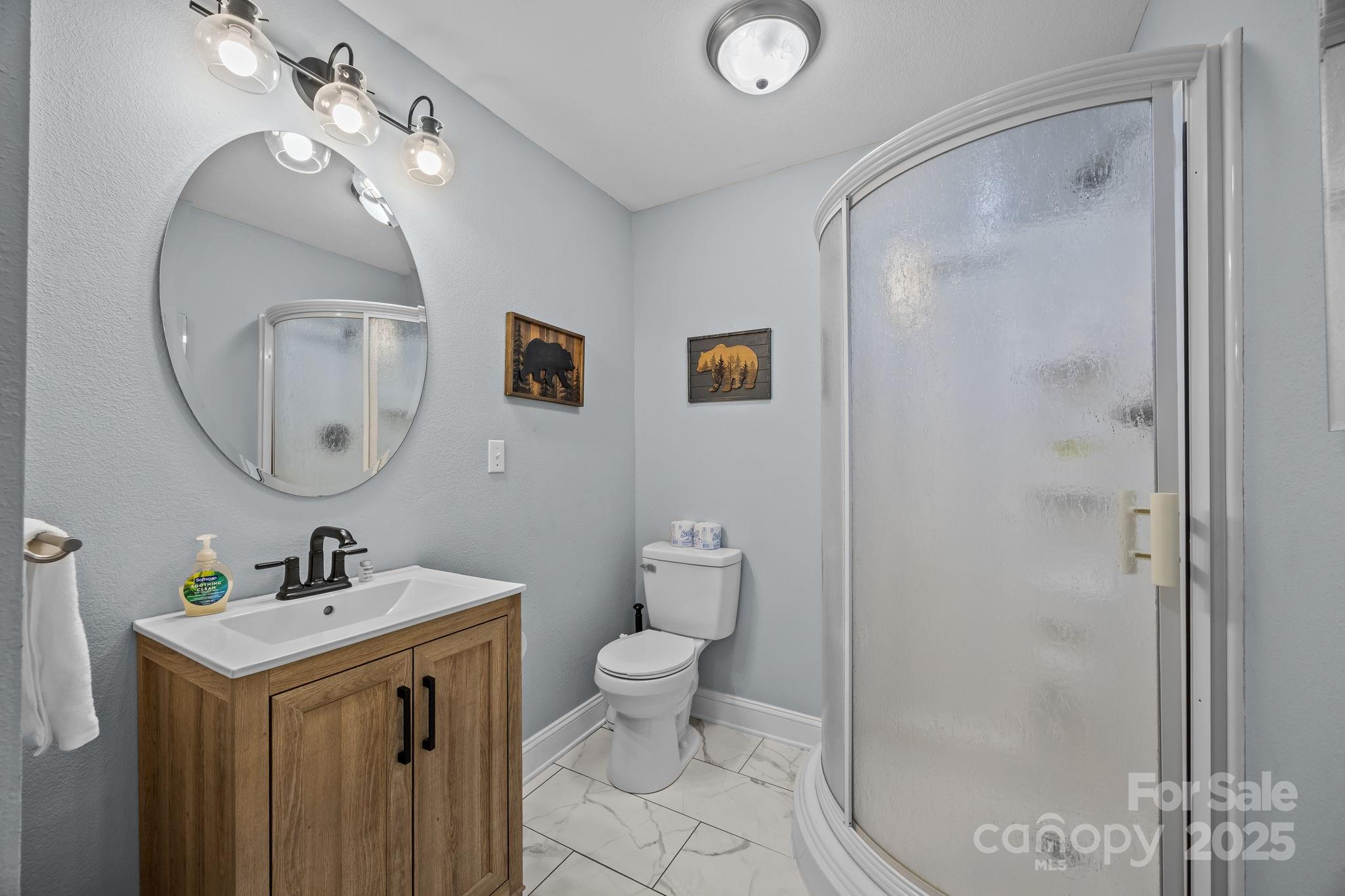 540 Toot Hollow Road — Bryson City