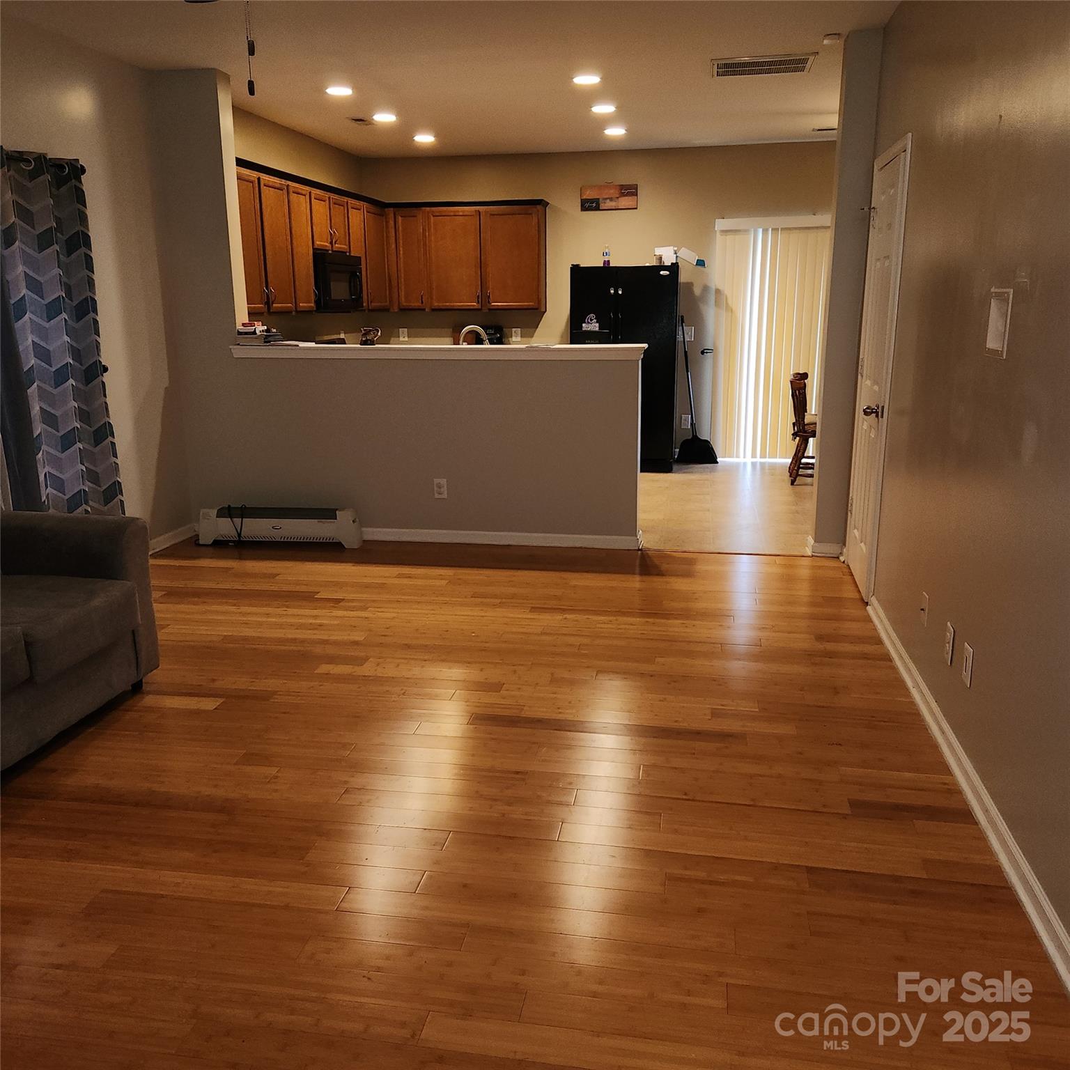 1045 Willow Wind Drive — Gastonia