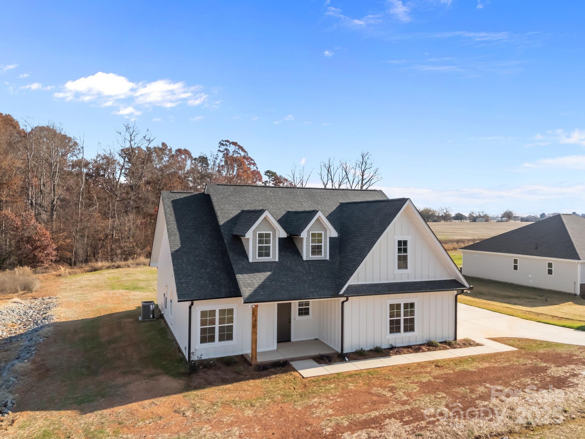 1325 Coppergate Drive — Salisbury