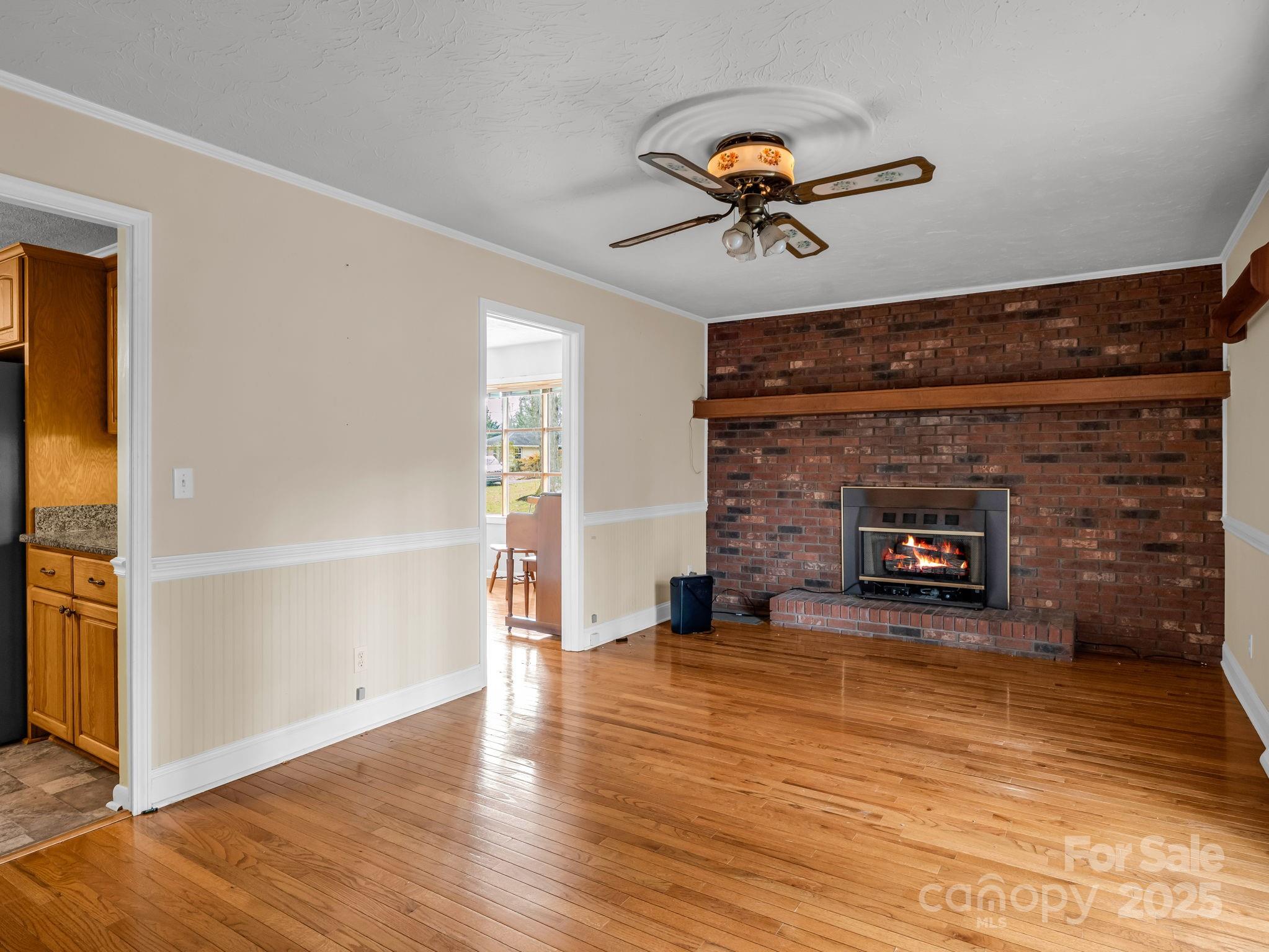 136 Old Tanglewood Trail — Hendersonville