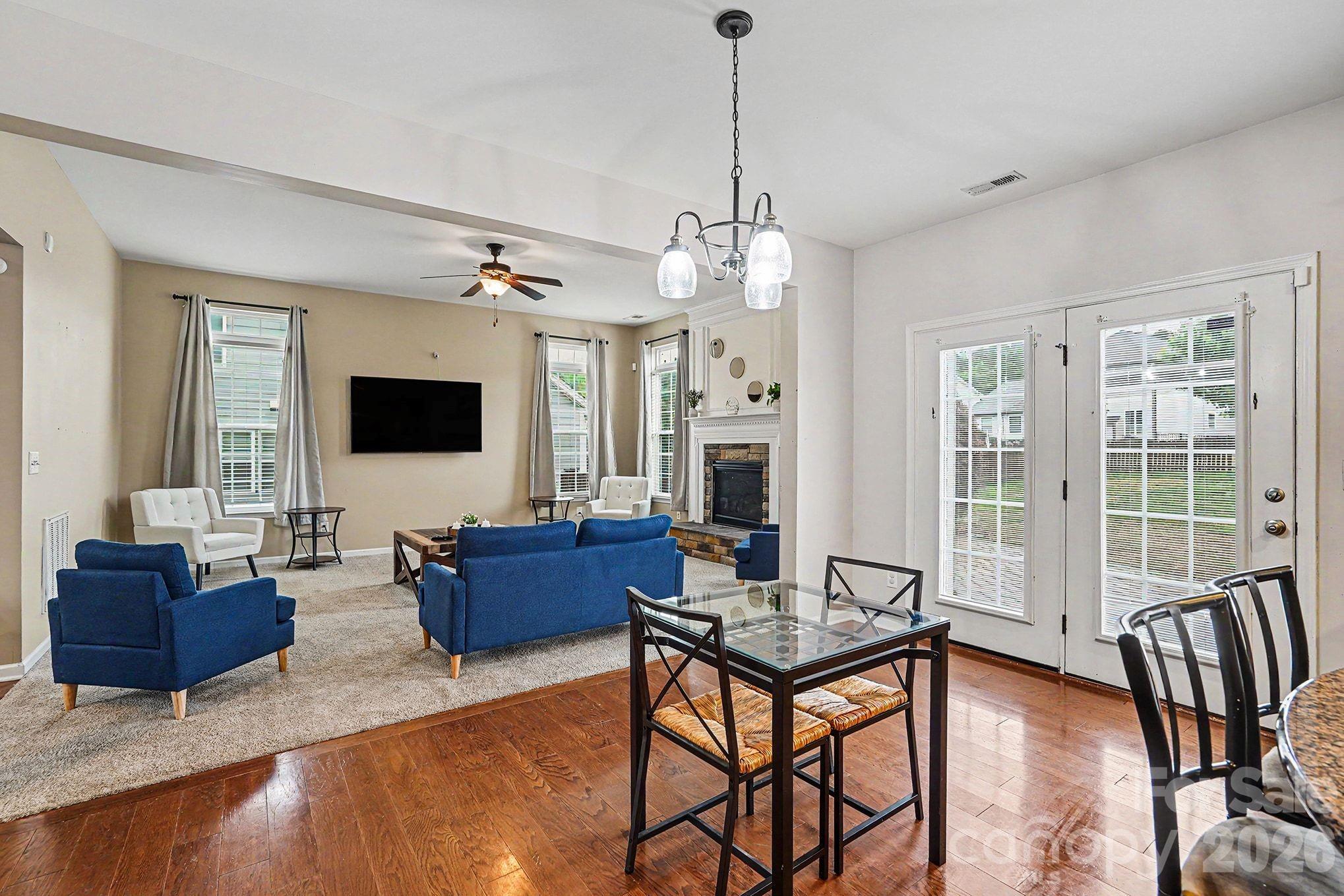 16121 Grassy Creek Drive — Huntersville