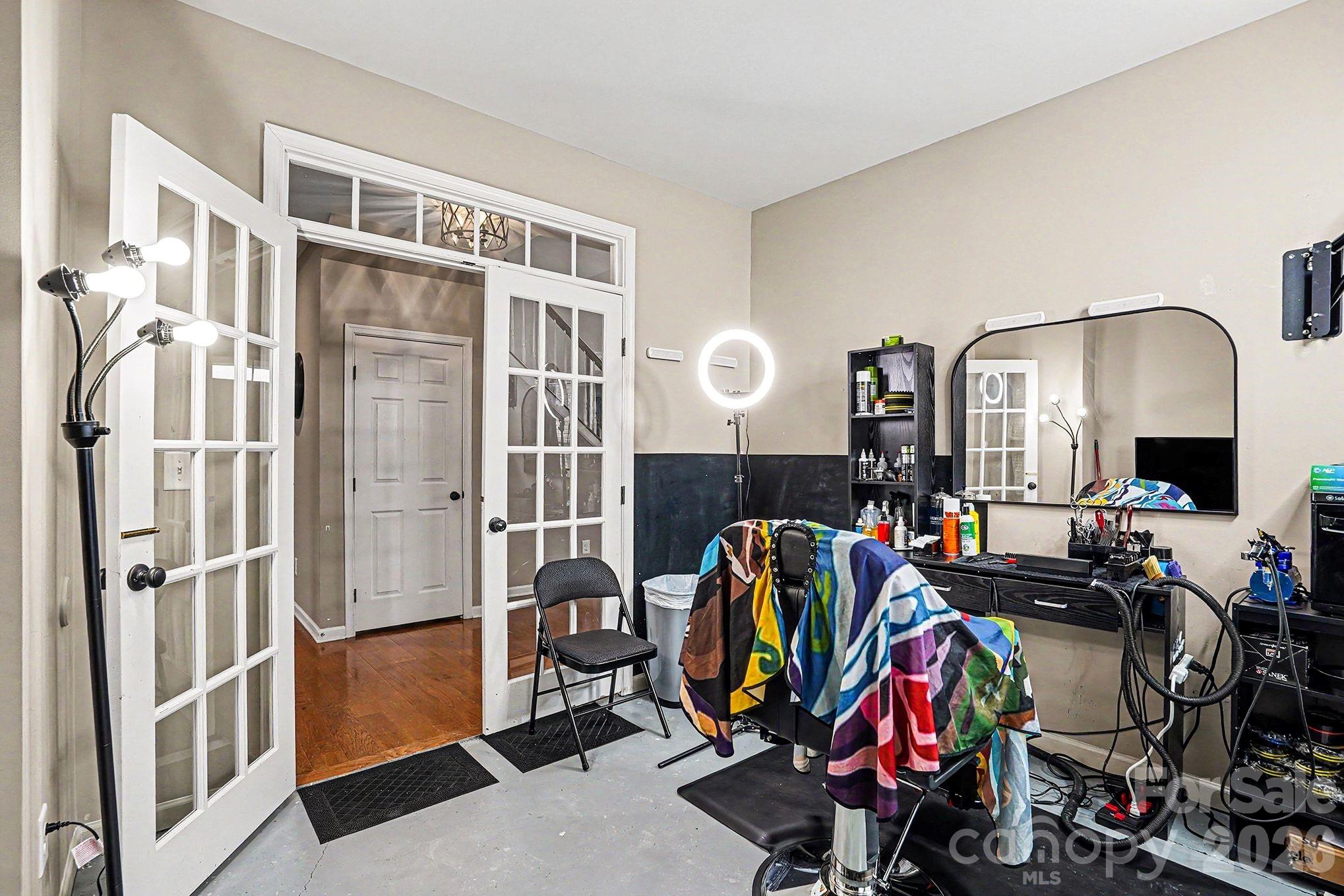 16121 Grassy Creek Drive — Huntersville