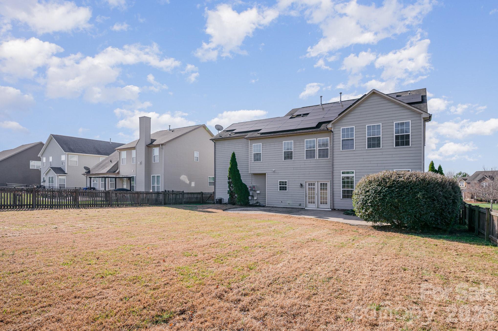 16121 Grassy Creek Drive — Huntersville