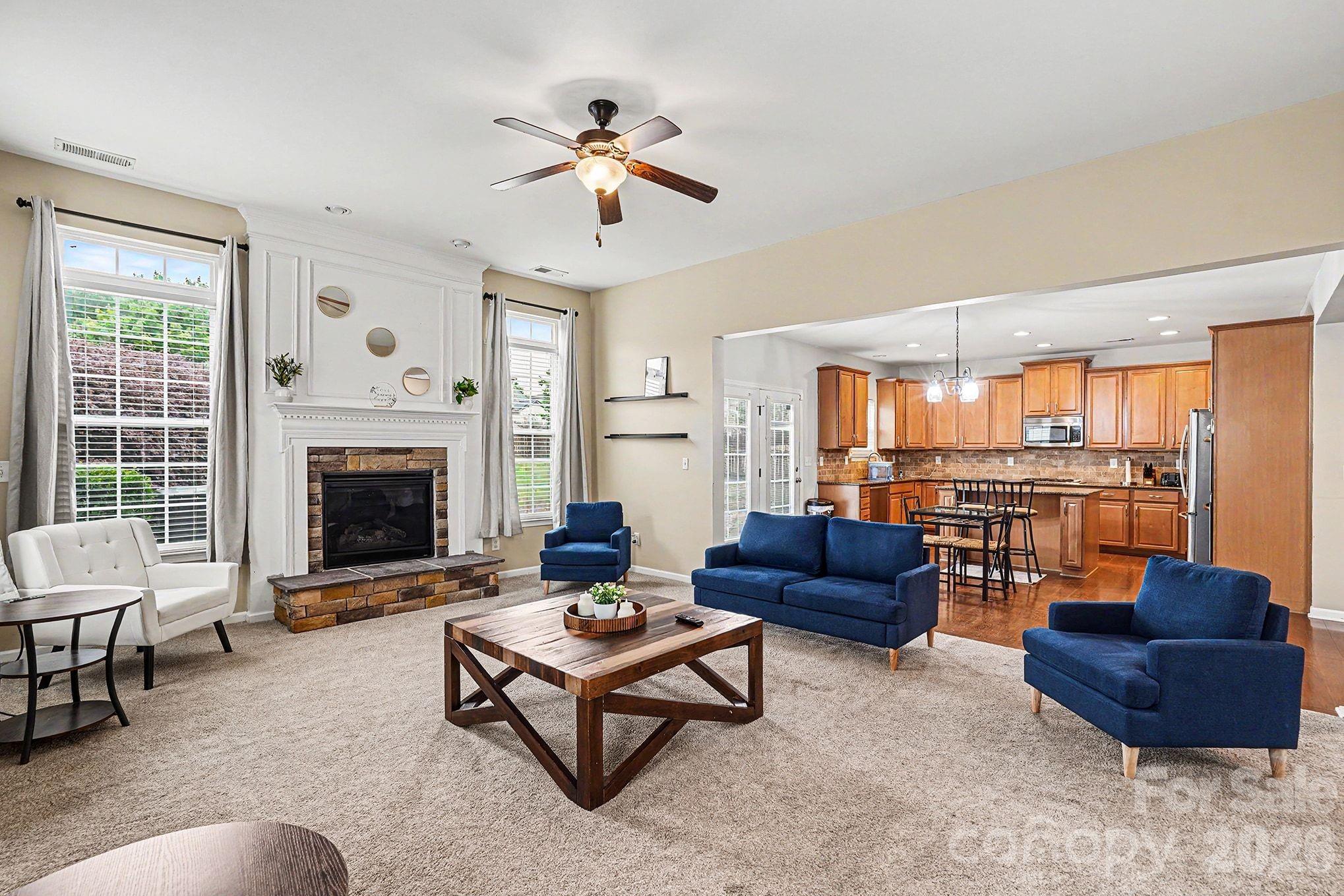 16121 Grassy Creek Drive — Huntersville