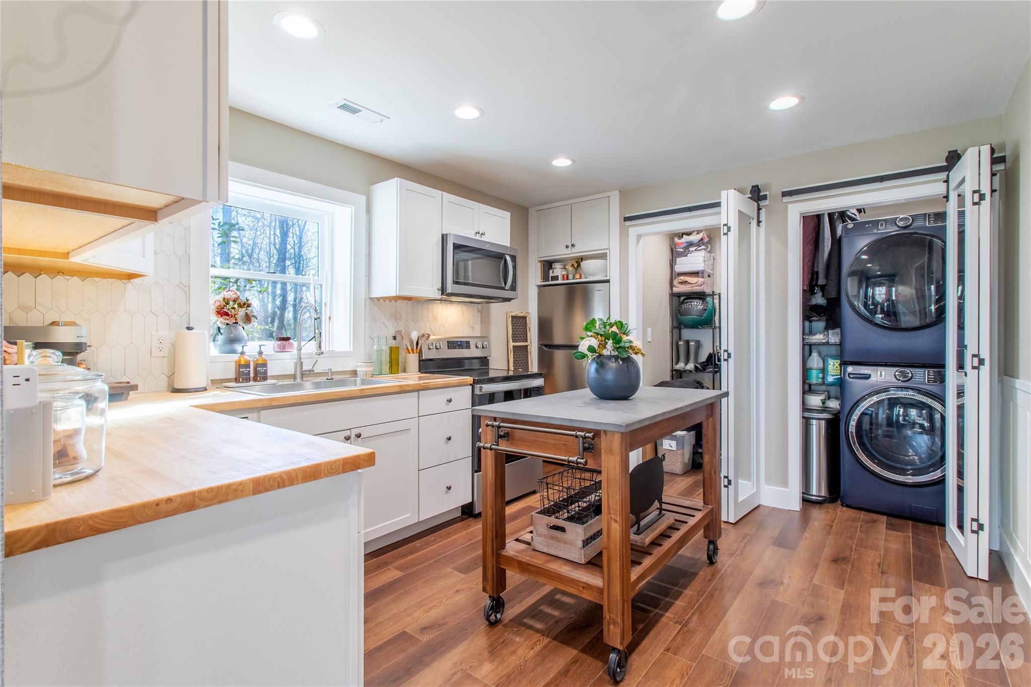 426, 428 Weaver Creek Road — Brevard
