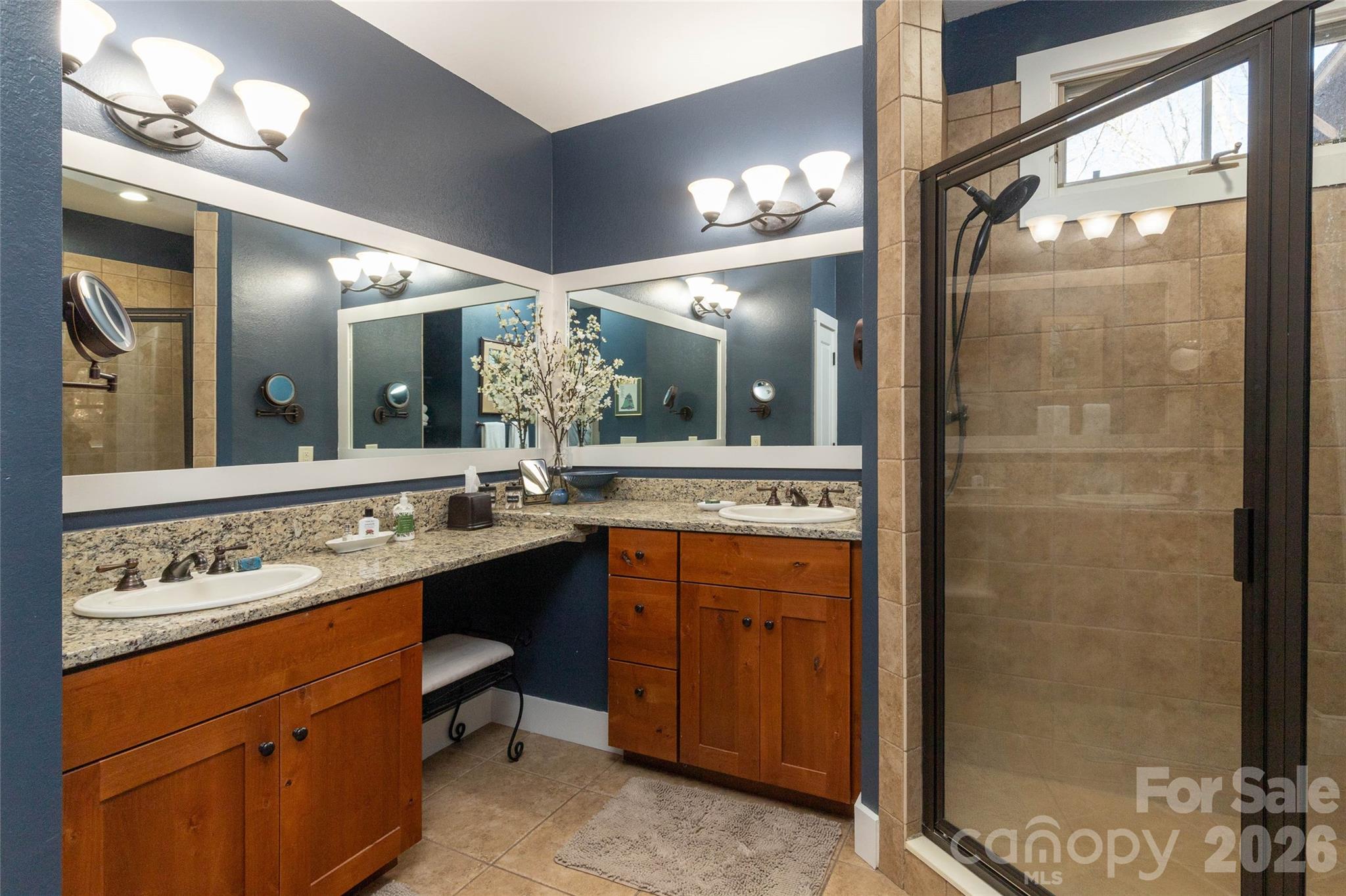 126 Mossycup Court — Tuckasegee