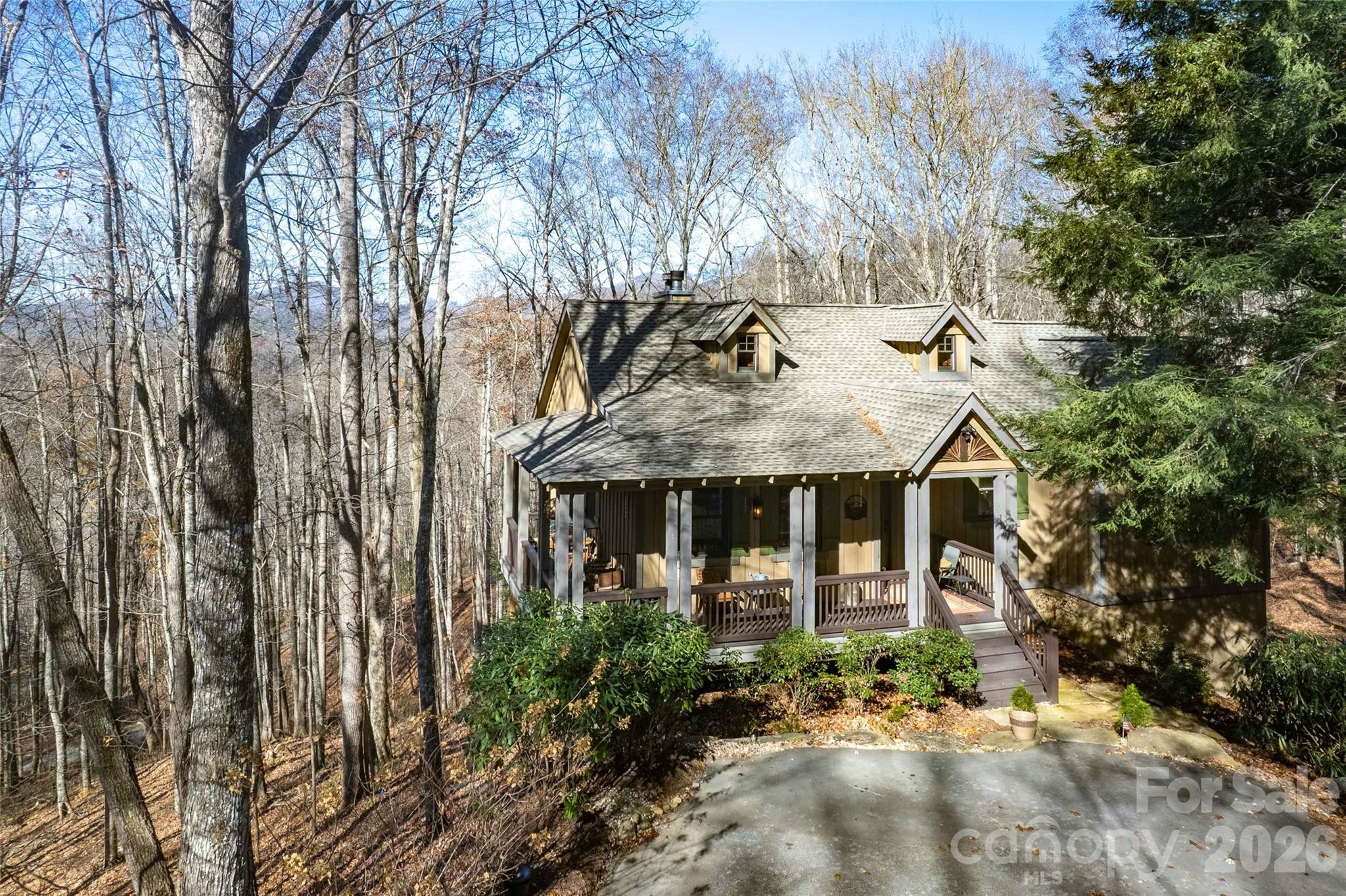 126 Mossycup Court — Tuckasegee