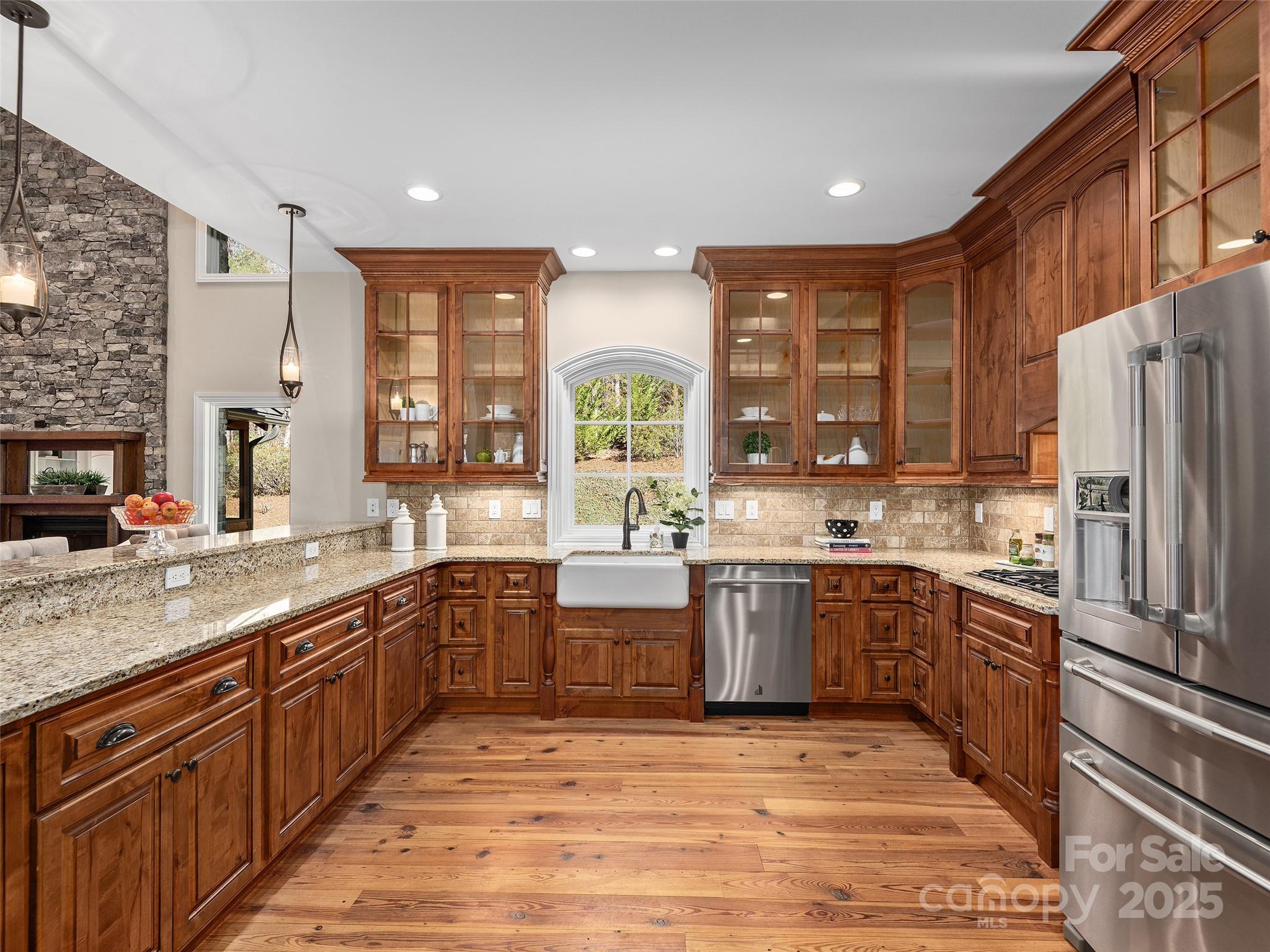 2514 Oakdale Road — Old Fort