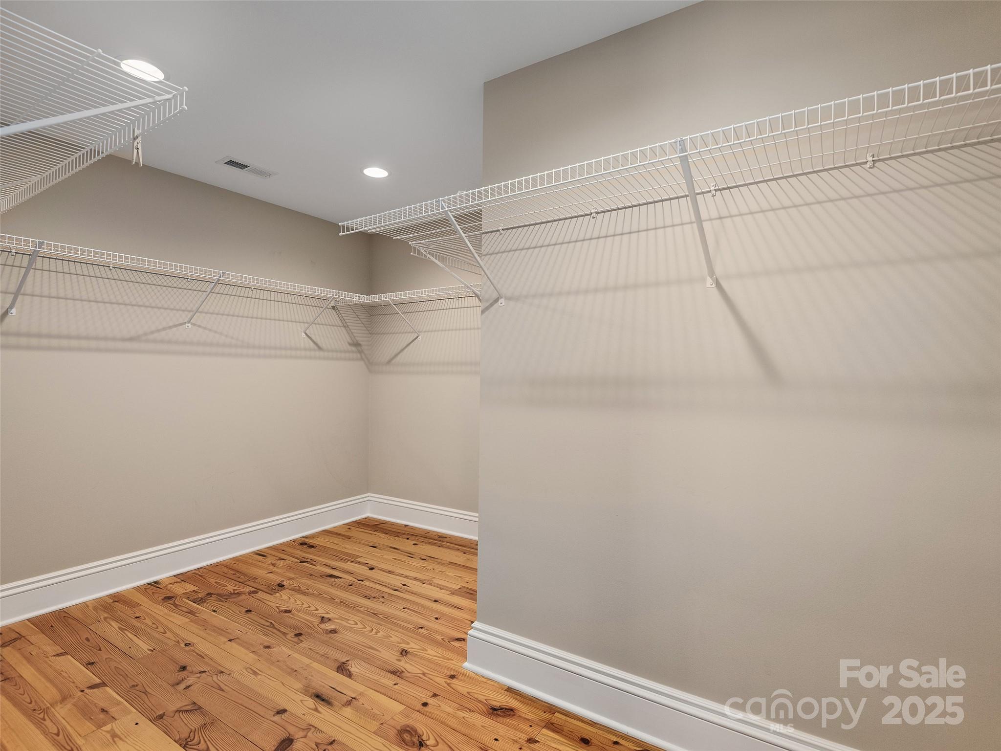 2514 Oakdale Road — Old Fort