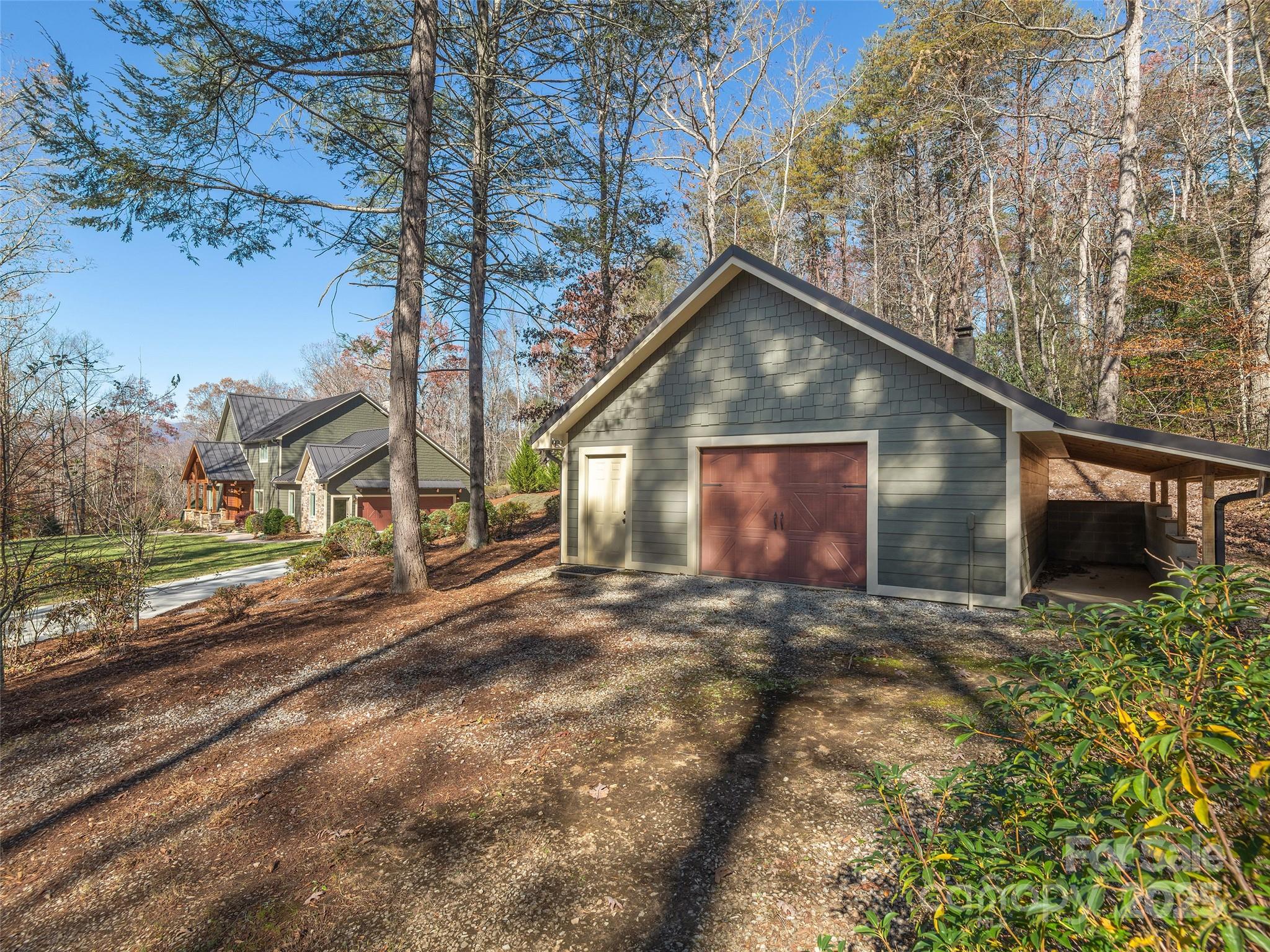 2514 Oakdale Road — Old Fort
