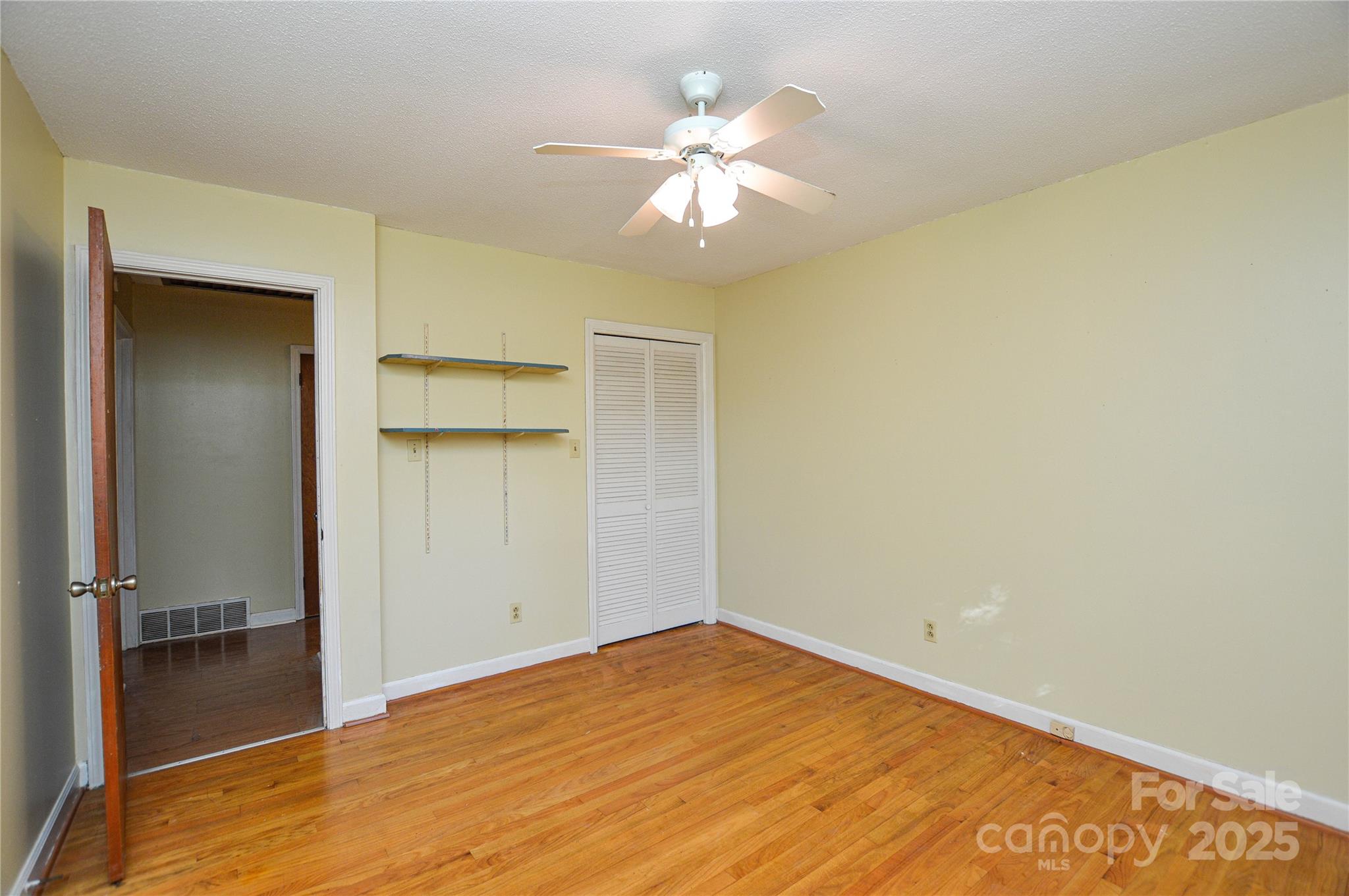 1405 Forest Park Drive — Statesville