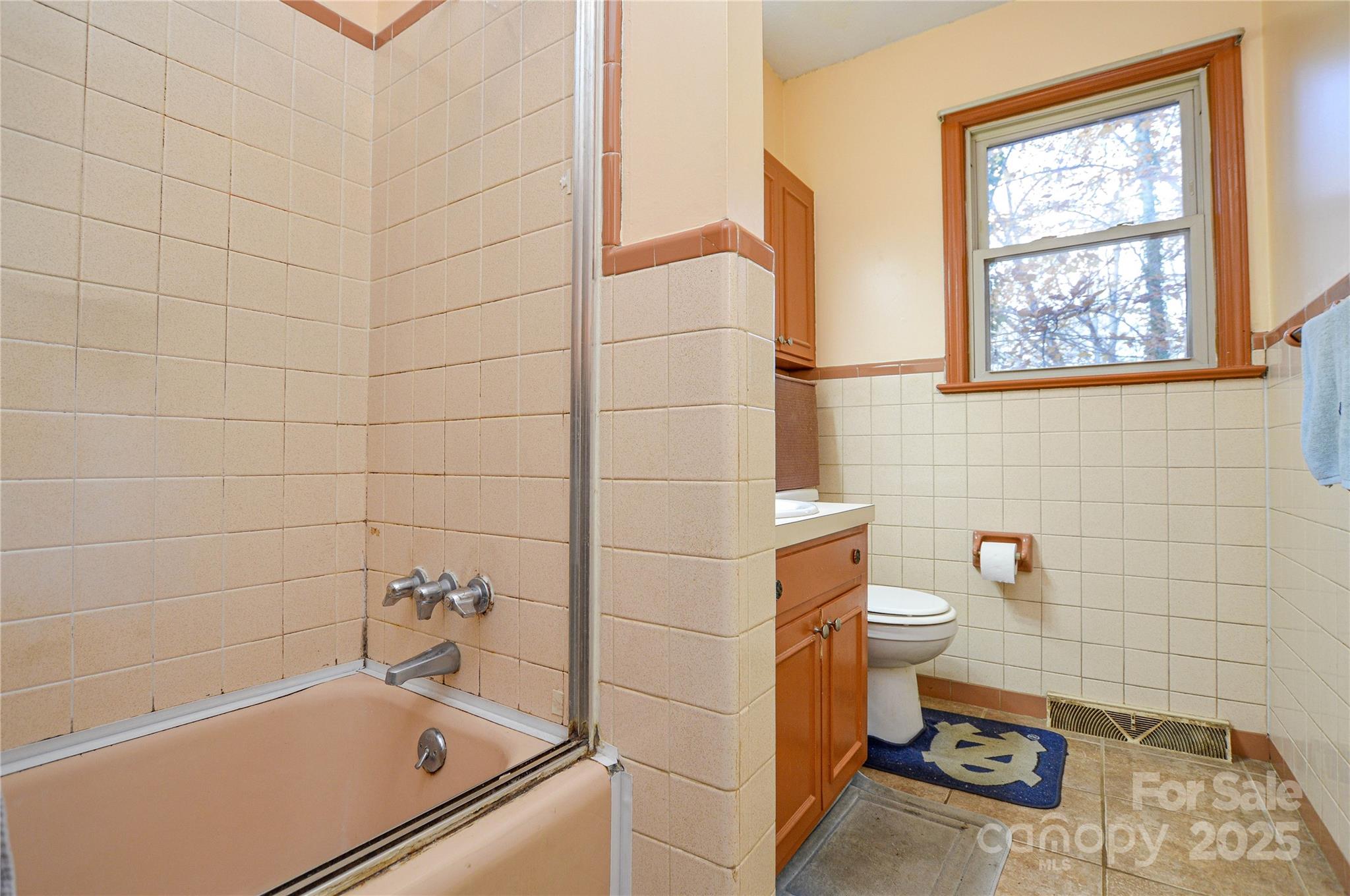 1405 Forest Park Drive — Statesville