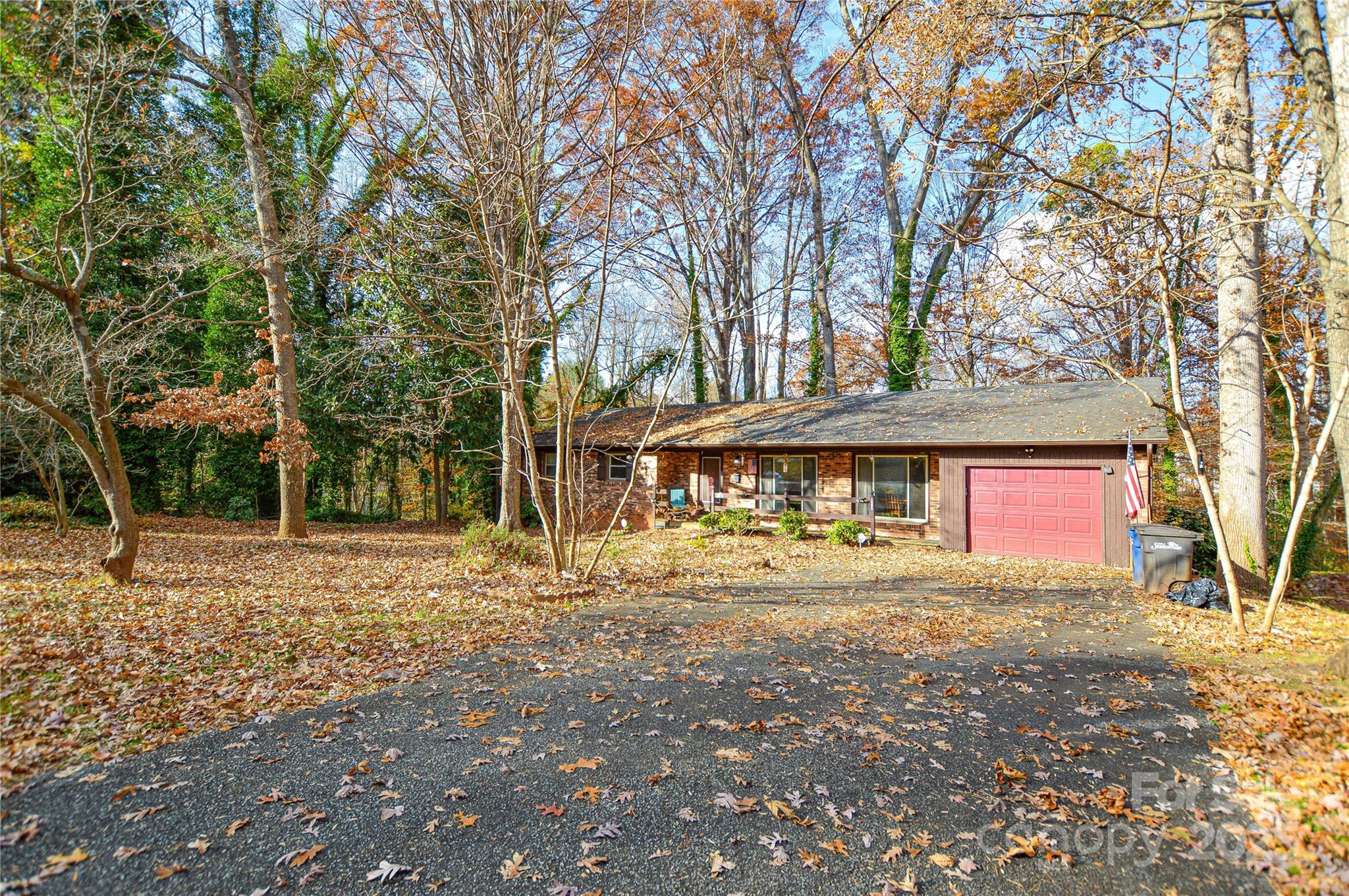 1405 Forest Park Drive — Statesville