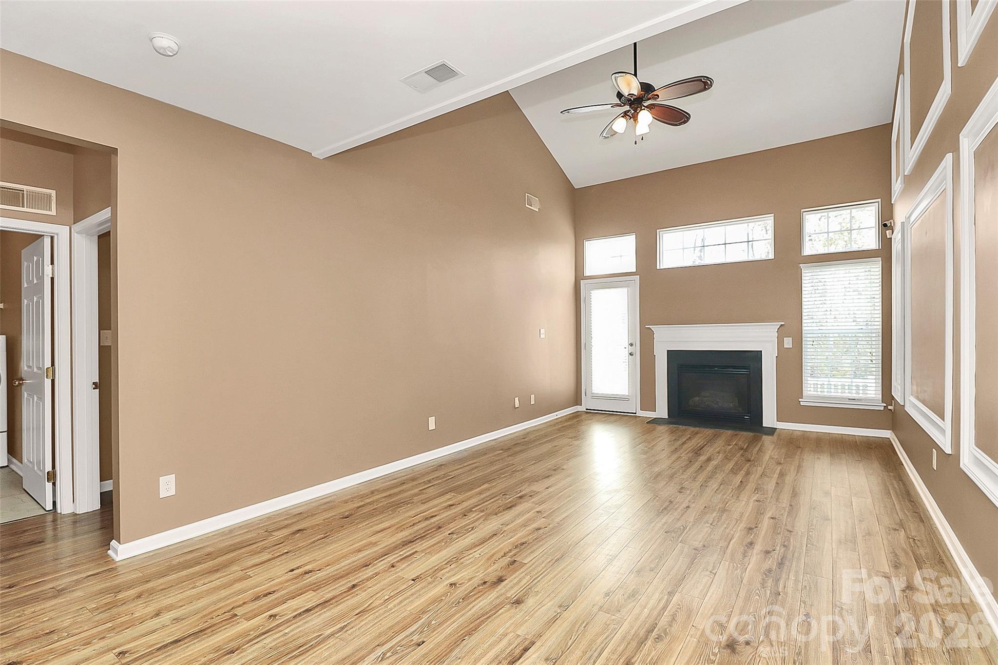 9411 Shumacher Avenue NW — Concord