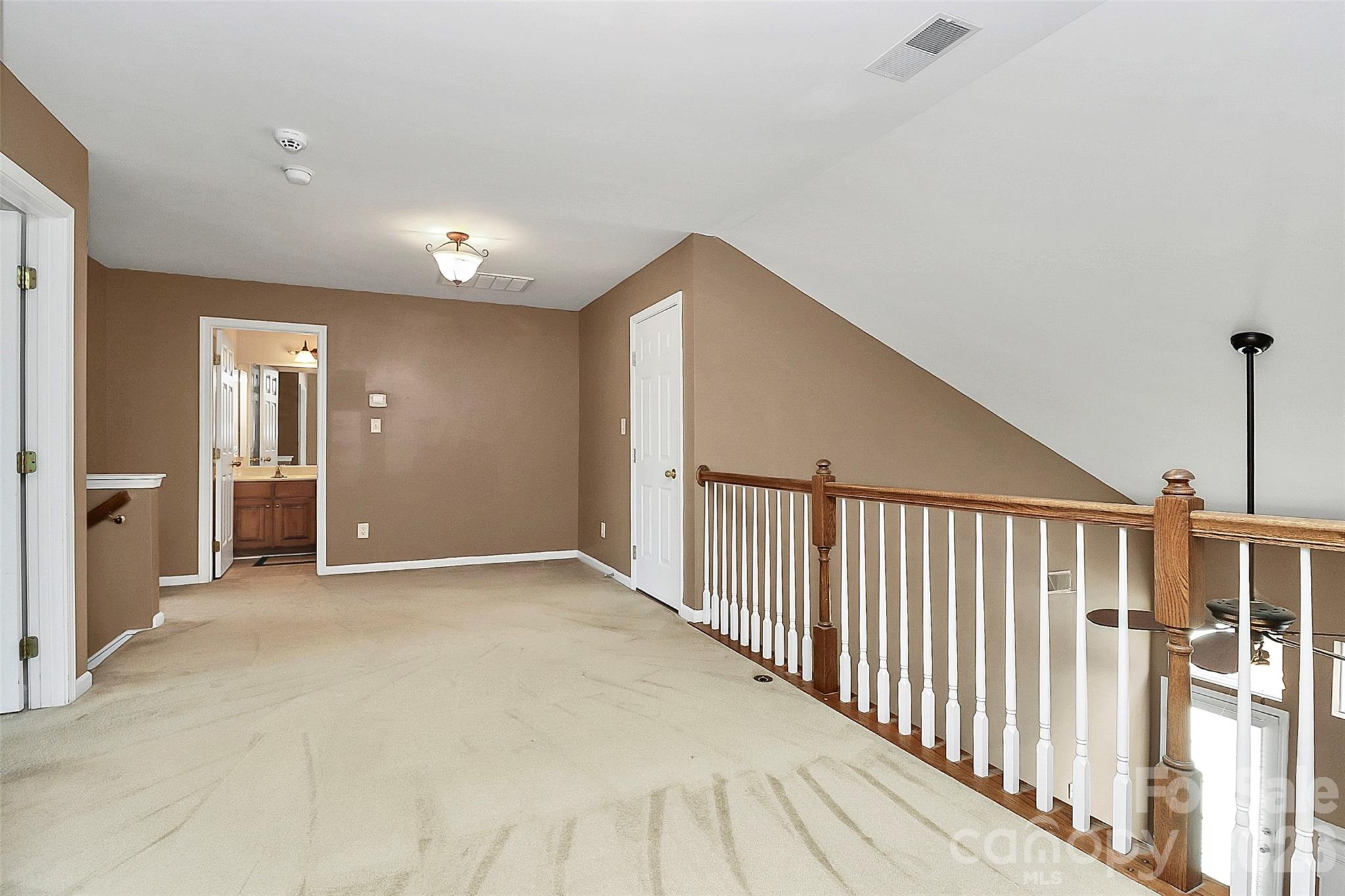 9411 Shumacher Avenue NW — Concord