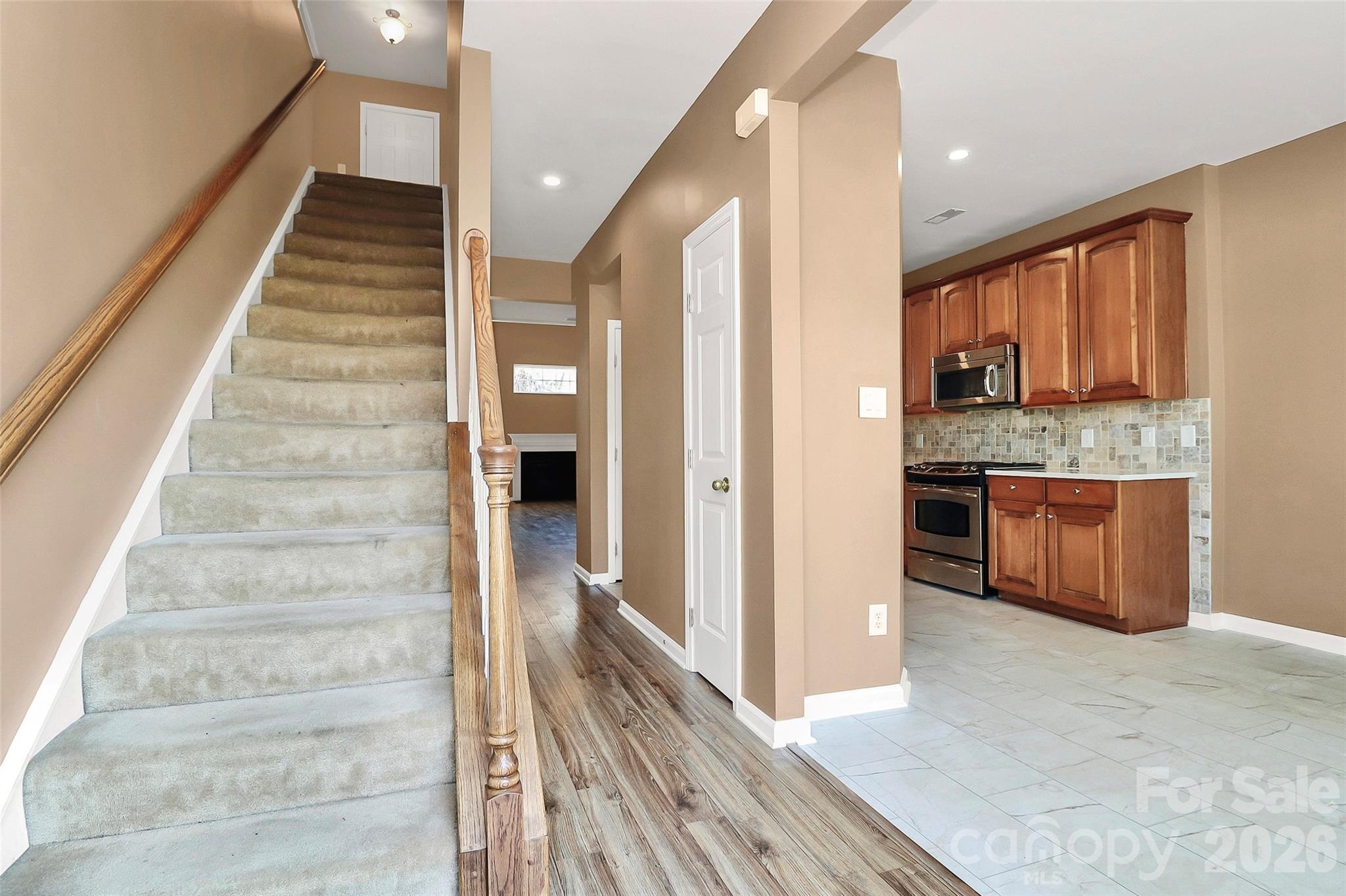 9411 Shumacher Avenue NW — Concord