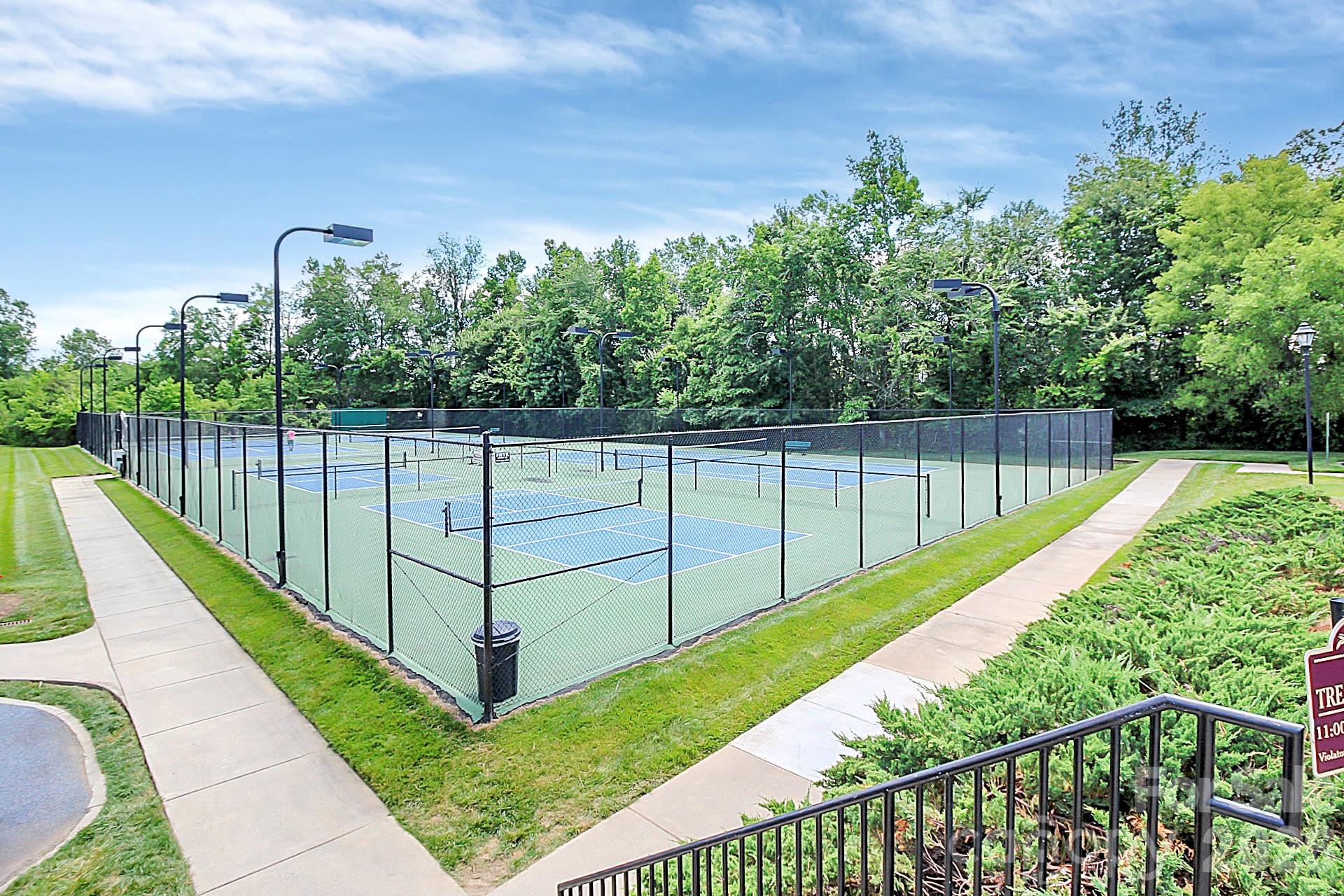 9411 Shumacher Avenue NW — Concord