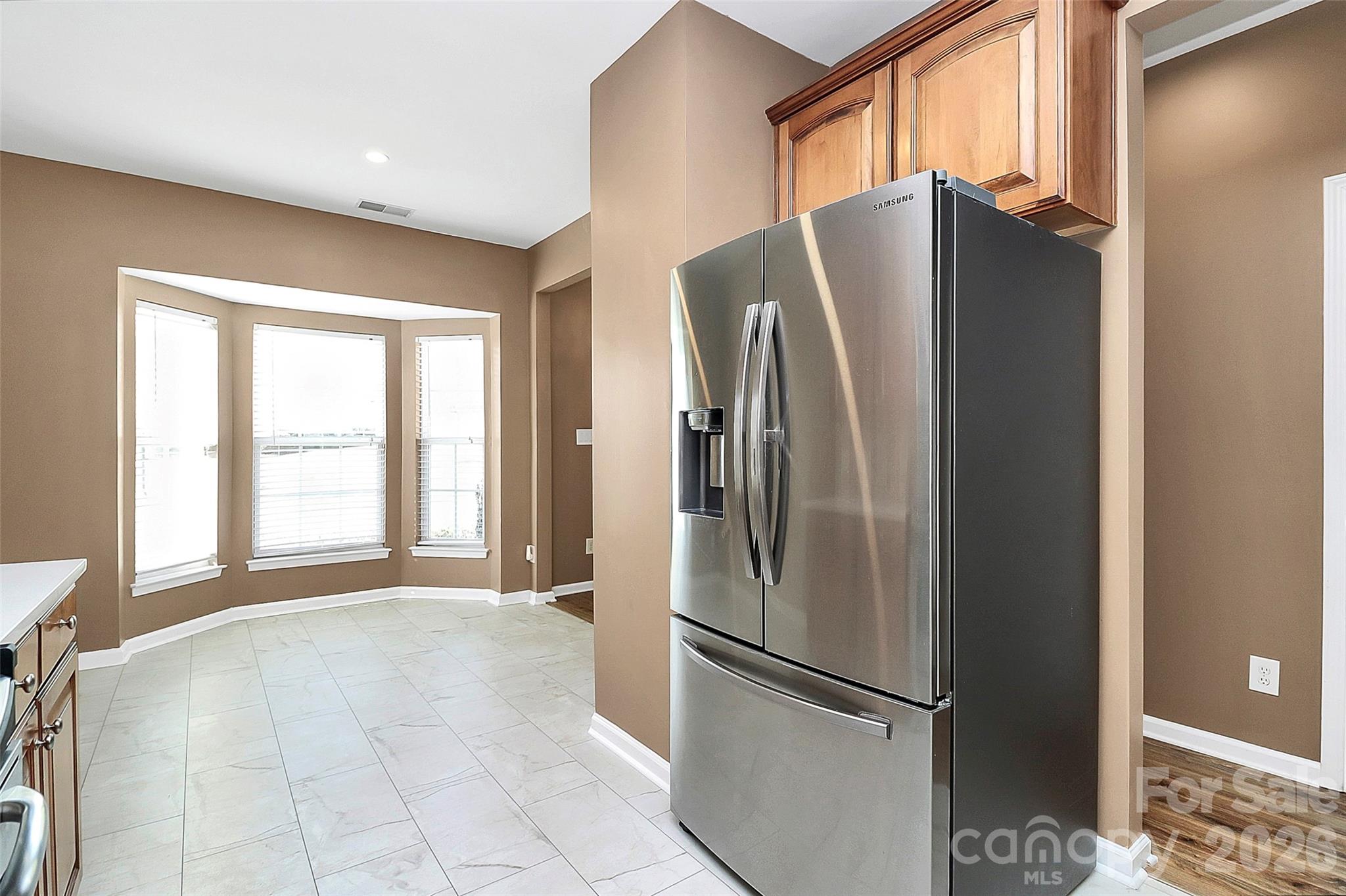 9411 Shumacher Avenue NW — Concord