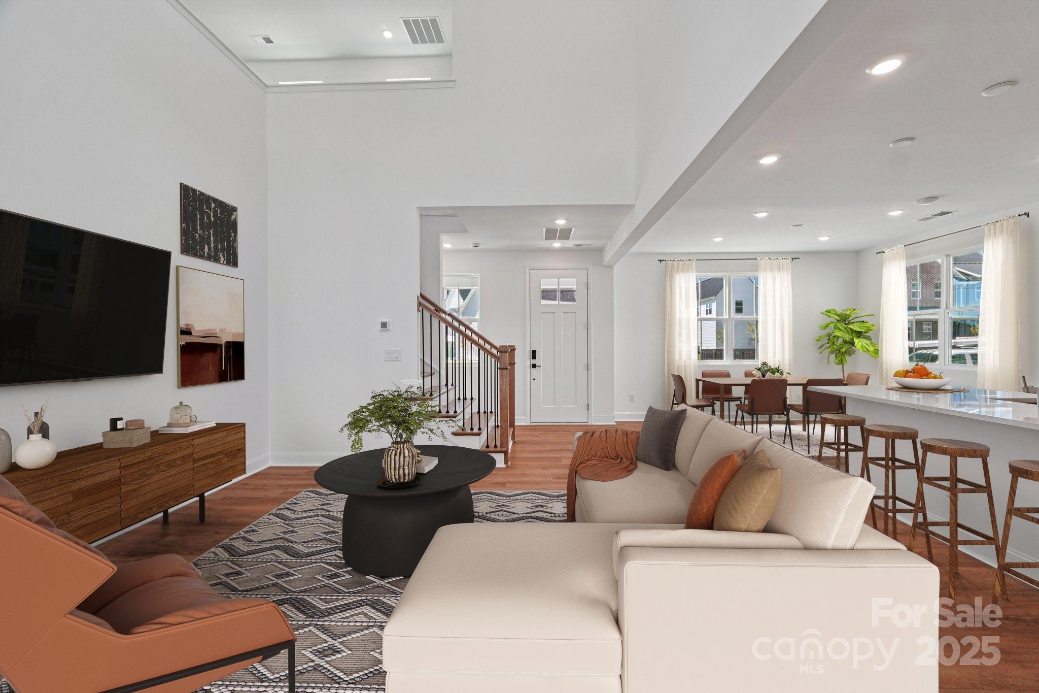 609 Mercury Drive — Tega Cay
