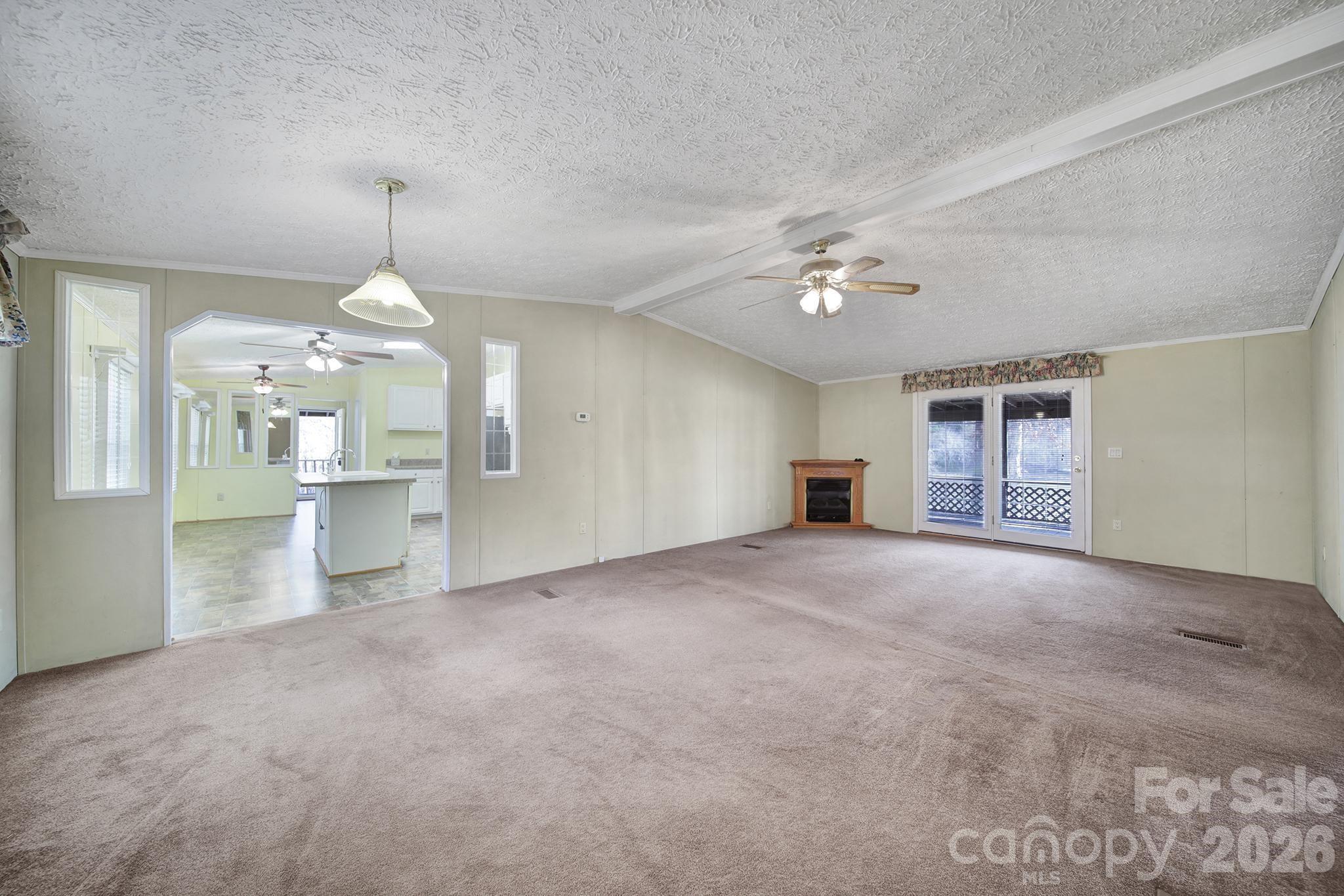 2236 White Heron Road — Liberty Hill