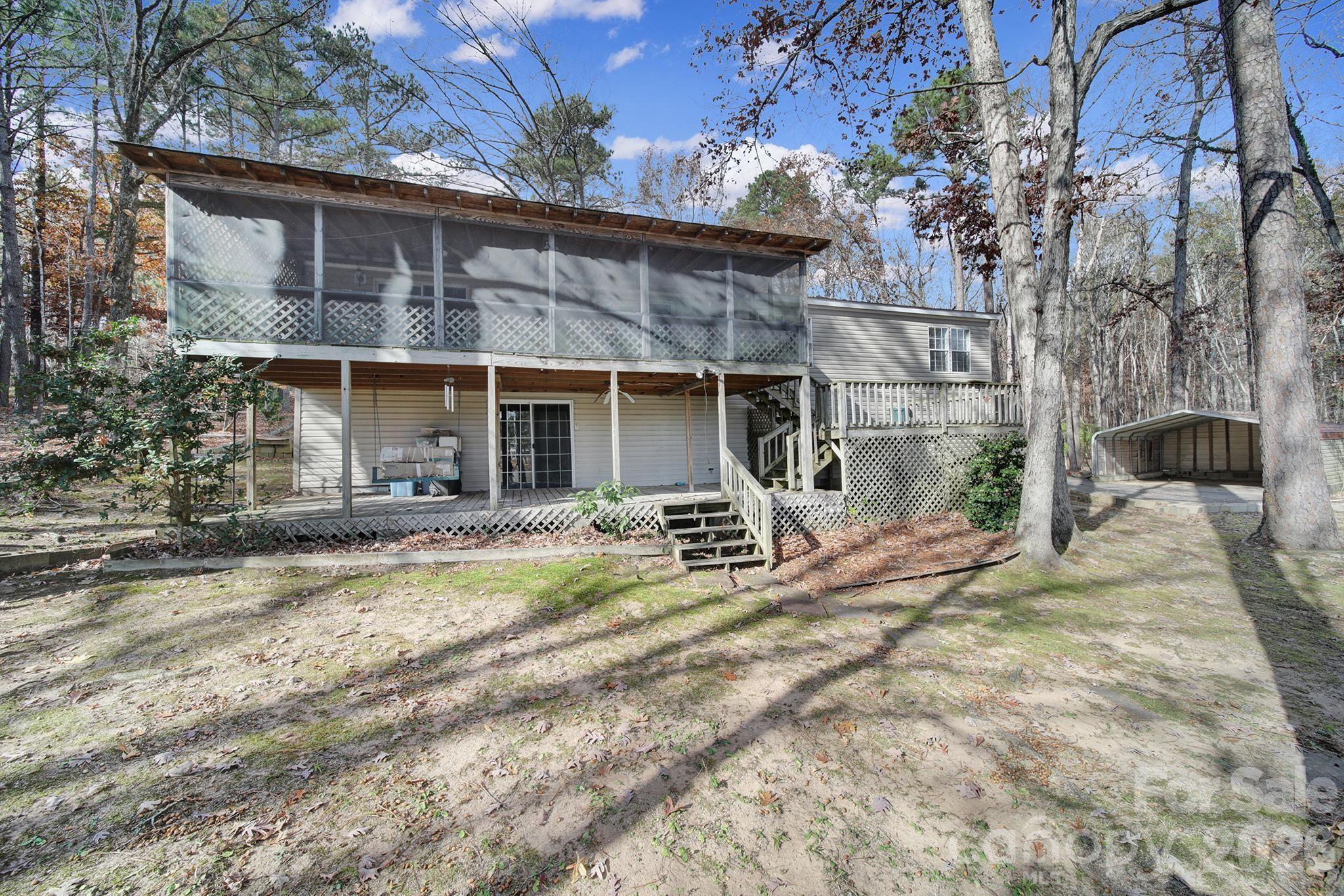 2236 White Heron Road — Liberty Hill