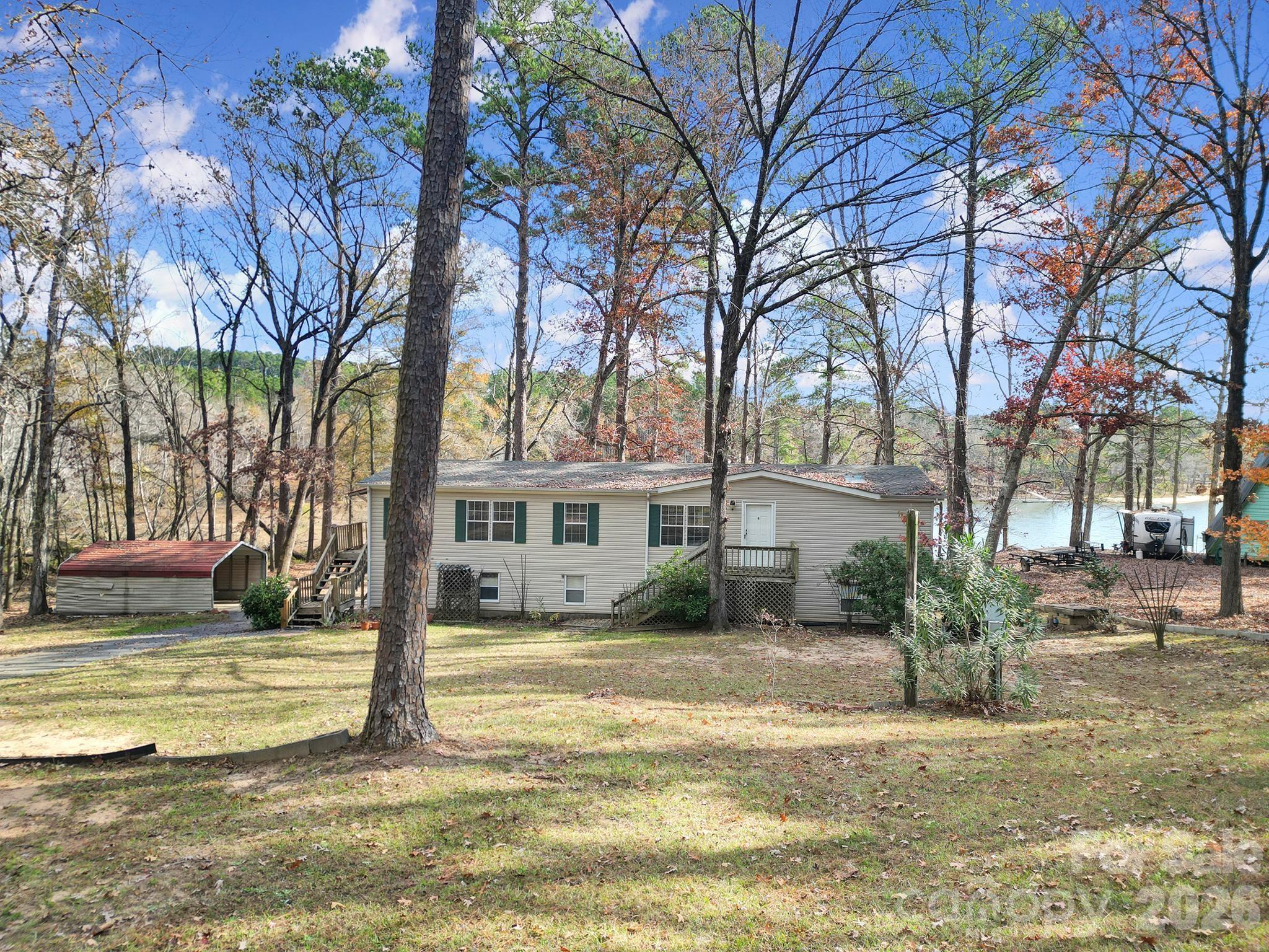 2236 White Heron Road — Liberty Hill