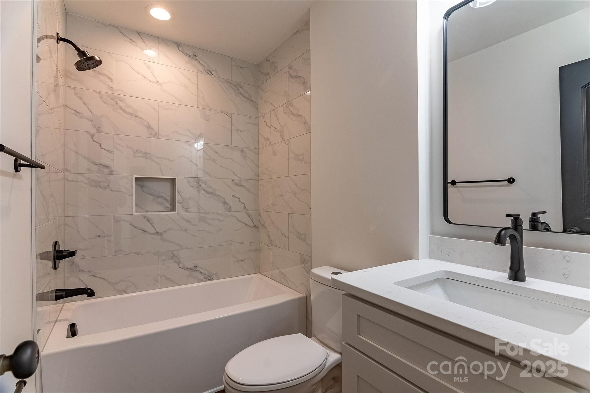 3024 Poplar Circle — Shelby