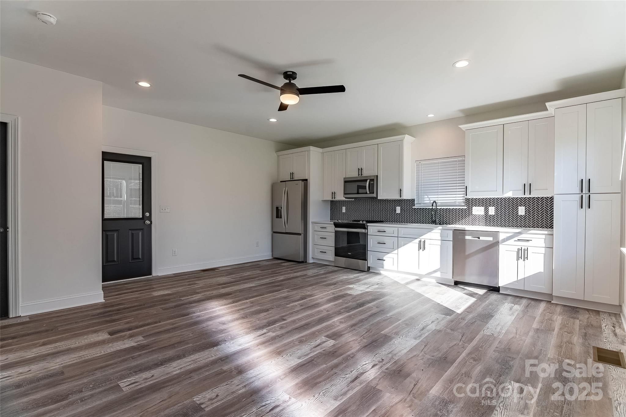 3024 Poplar Circle — Shelby