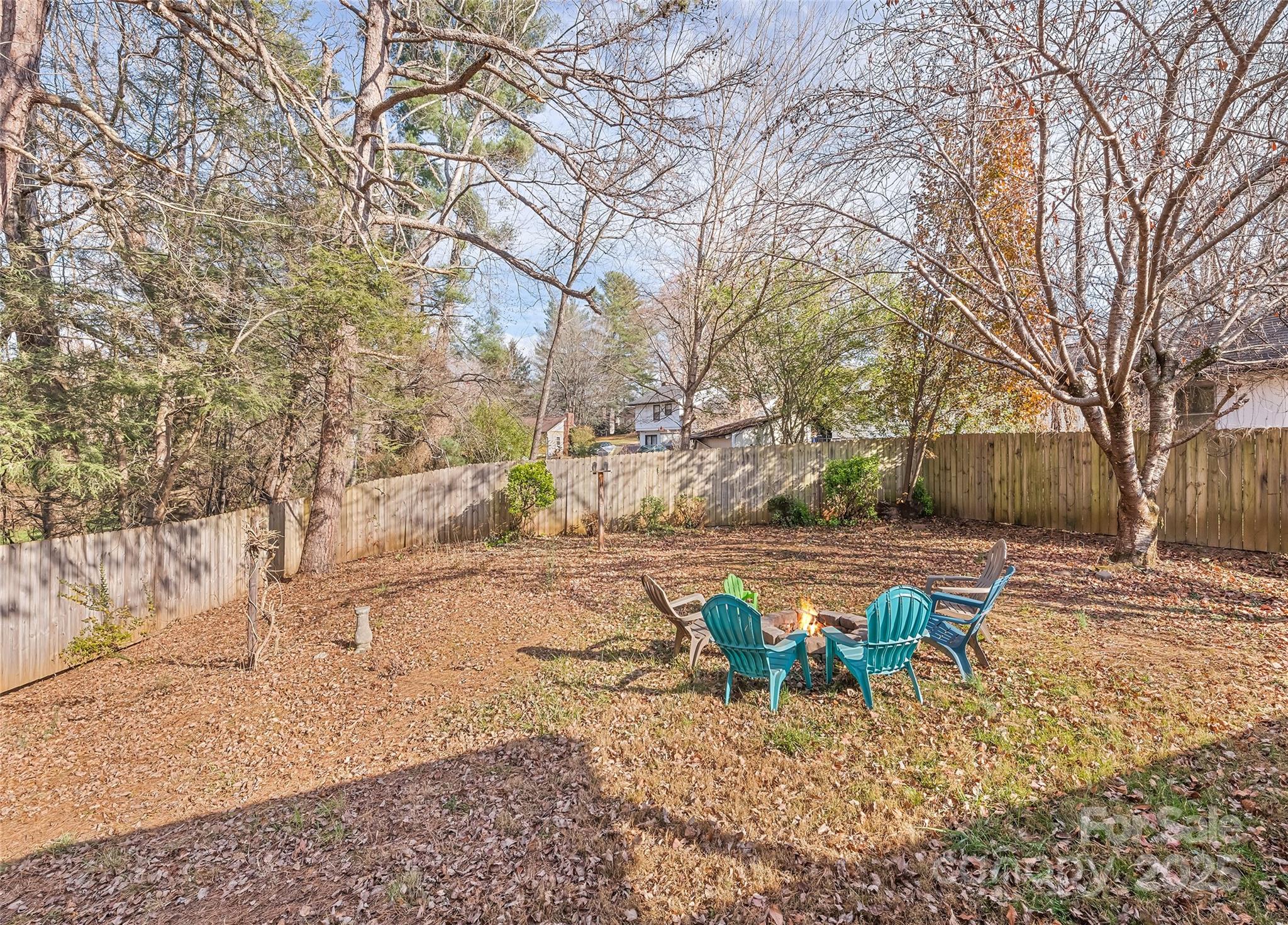 129 Willowbrook Road — Hendersonville