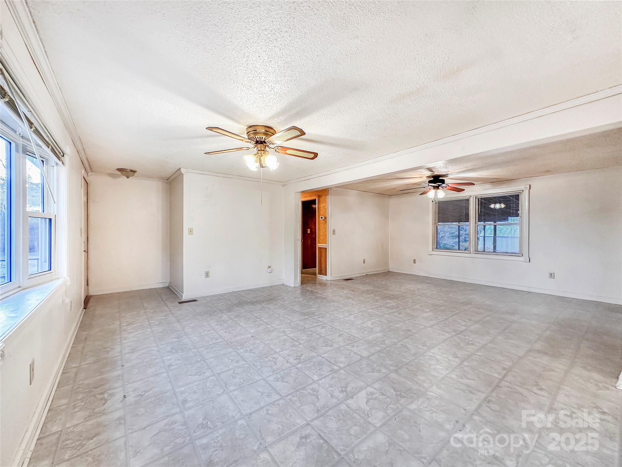 435 Moose Club Road — Statesville