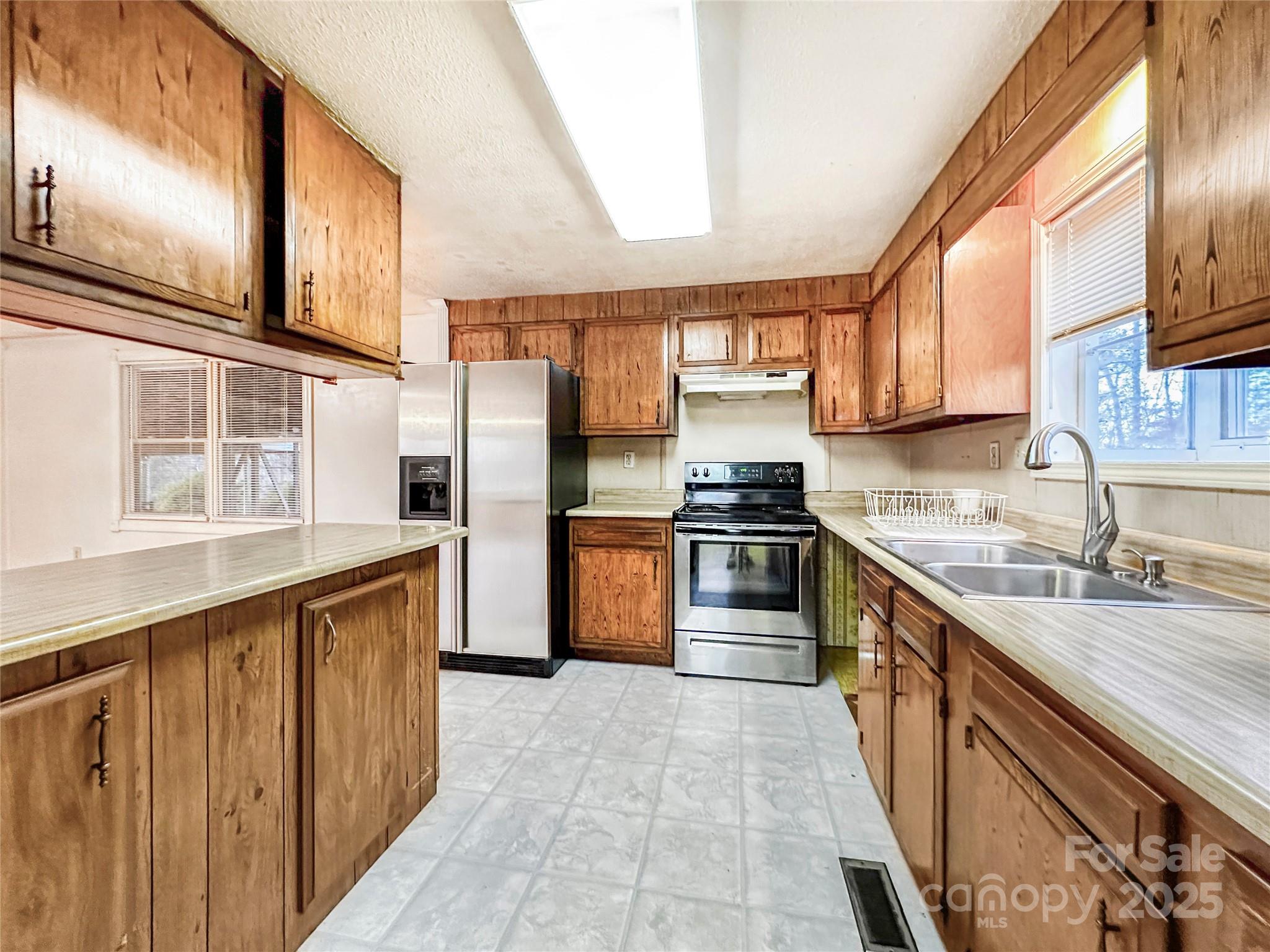 435 Moose Club Road — Statesville