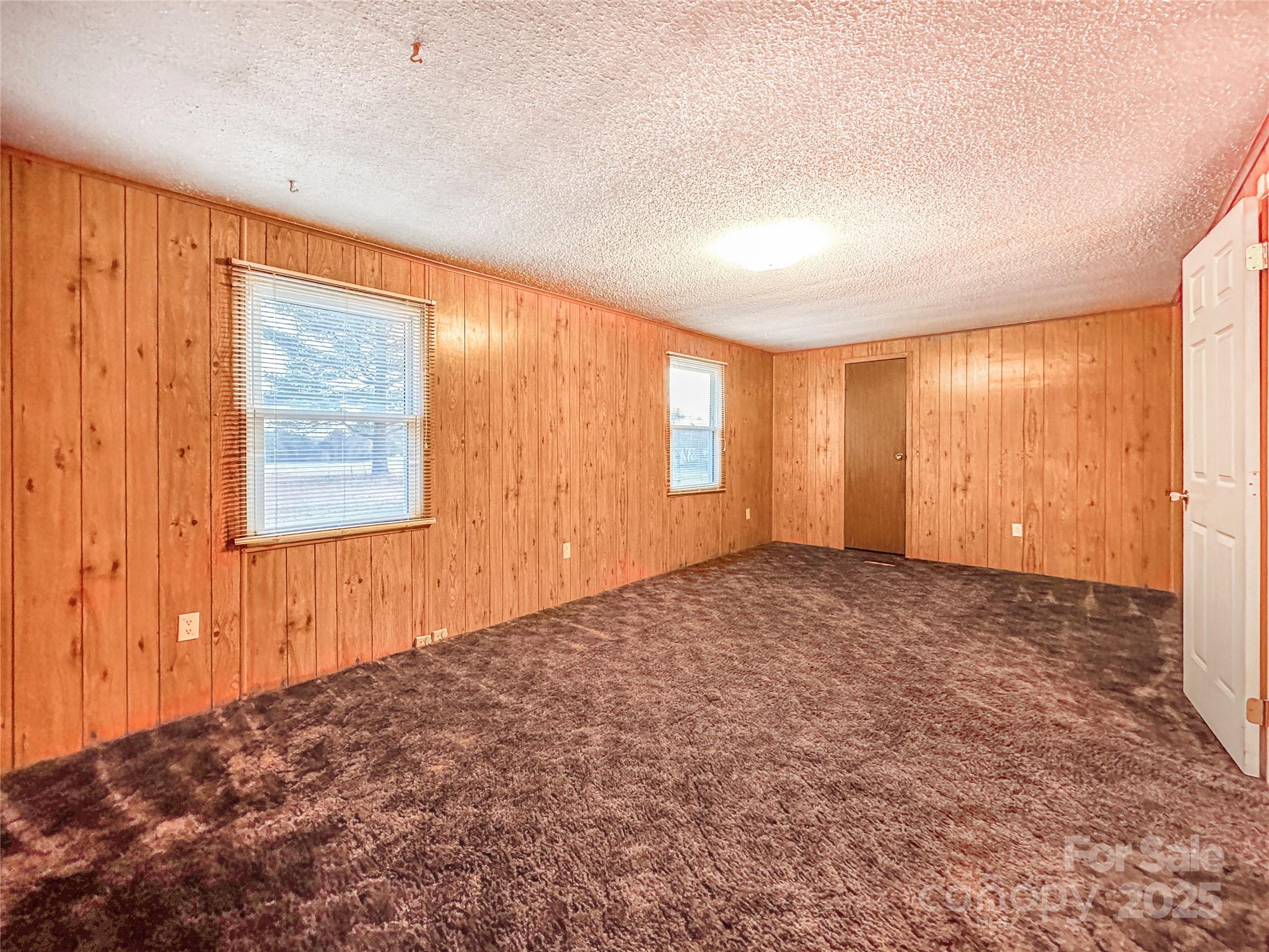 435 Moose Club Road — Statesville