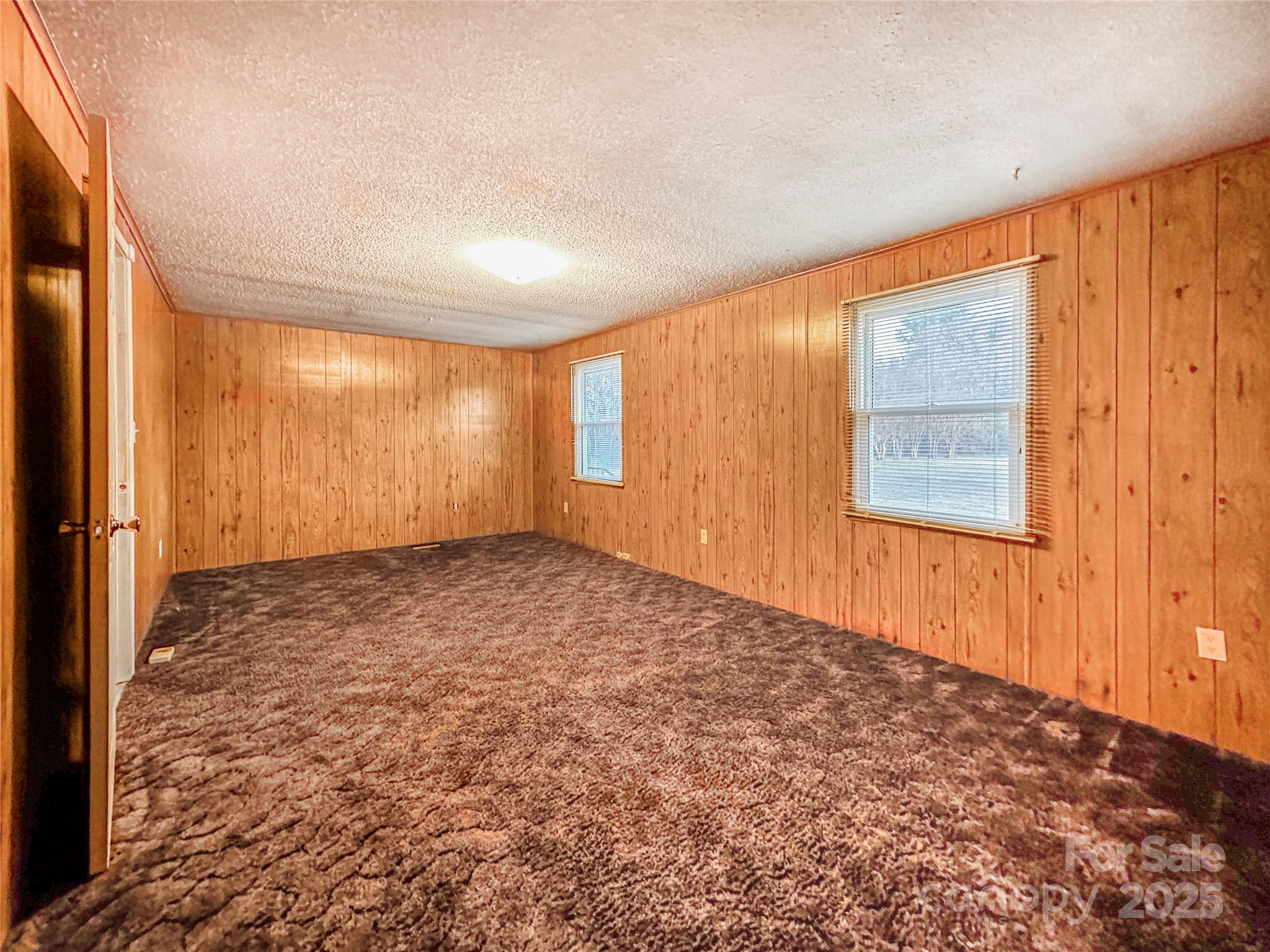 435 Moose Club Road — Statesville