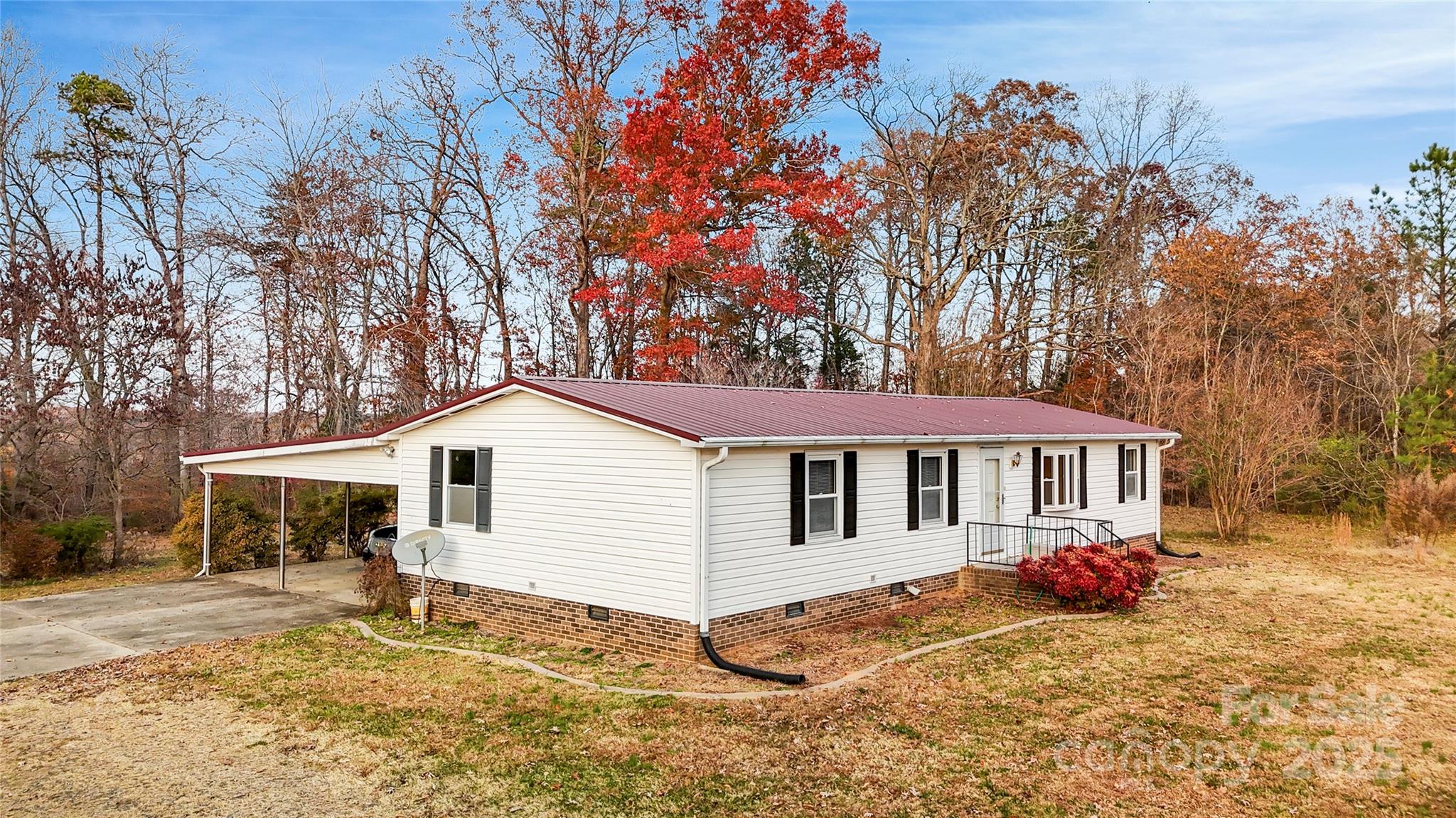 435 Moose Club Road — Statesville